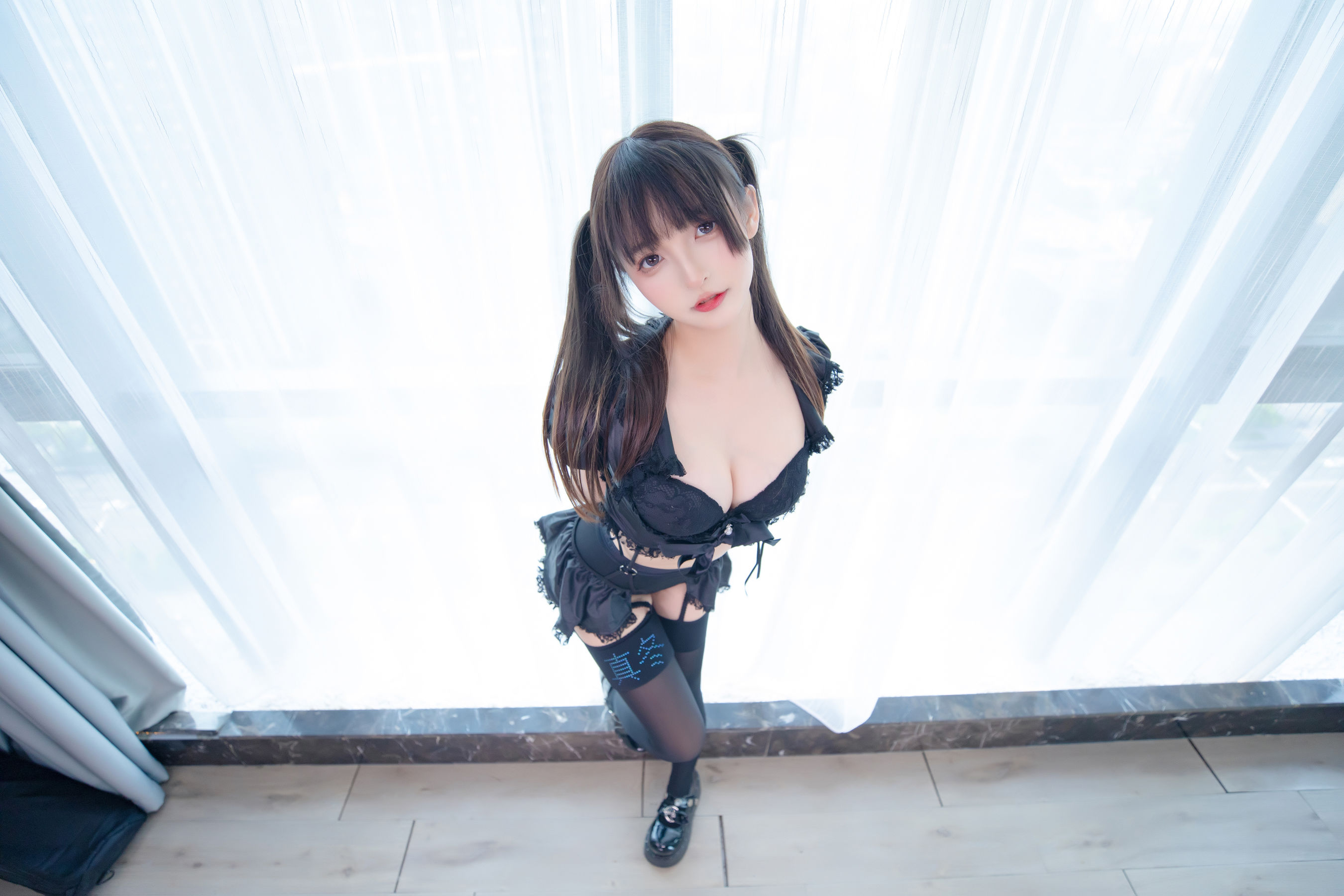 萝莉 神楽板真冬 之足底星光