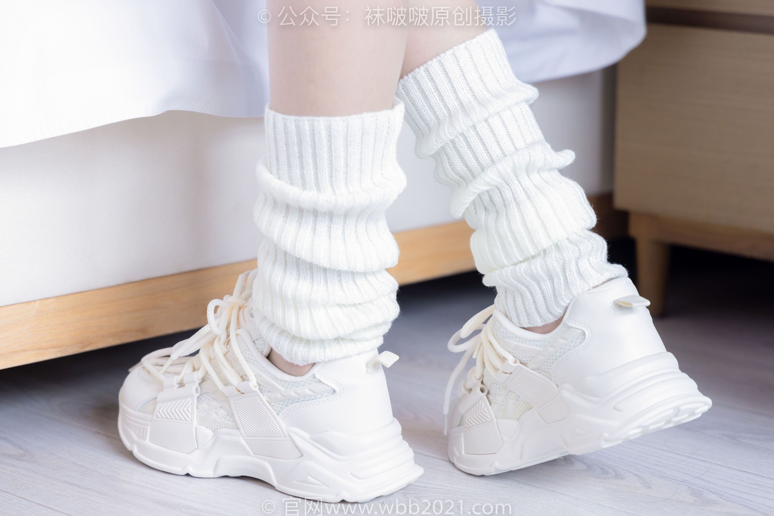 BoBoSocks袜啵啵 No.305 小甜豆 -运动鞋、人字拖、袜套、油亮白丝