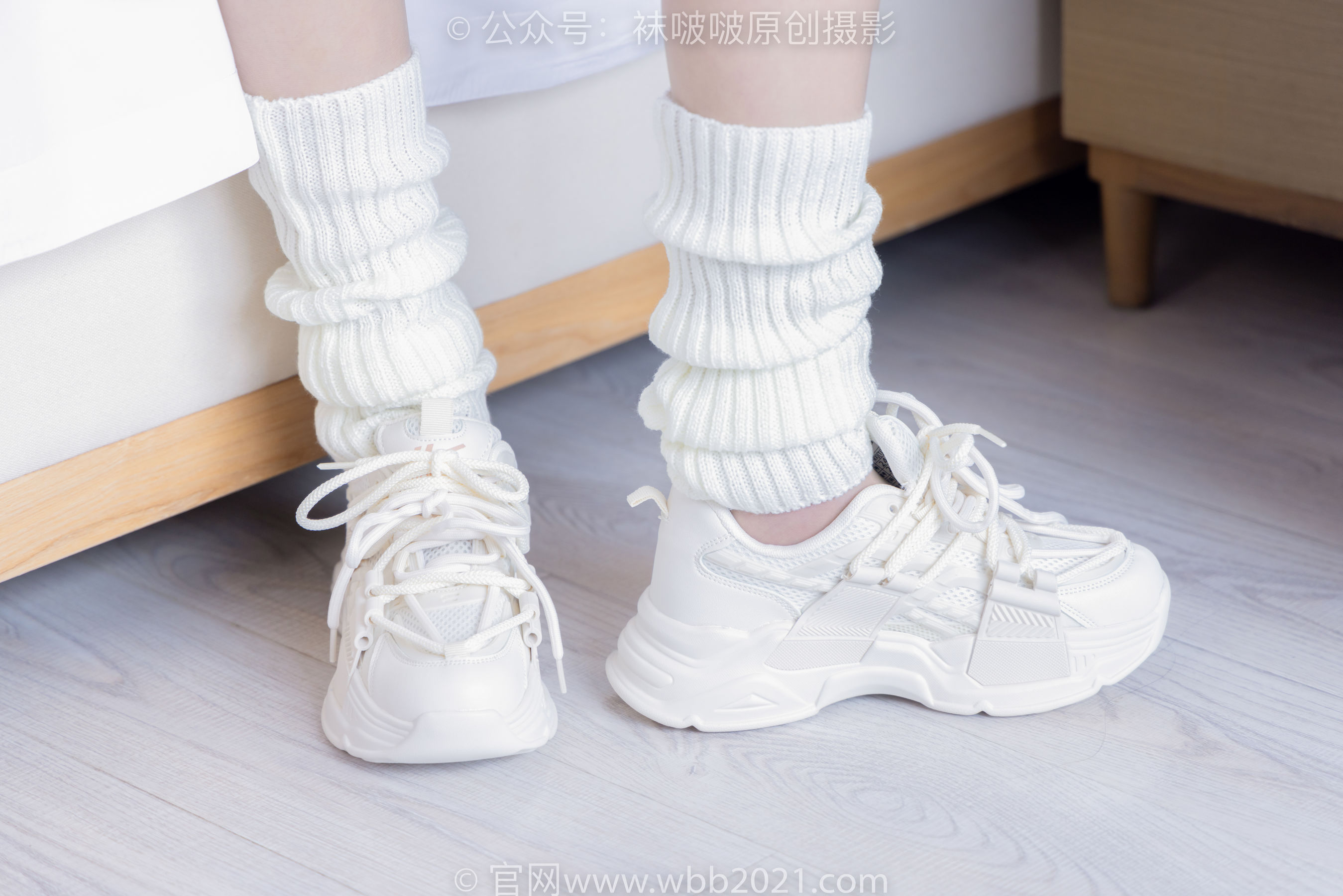 BoBoSocks袜啵啵 No.305 小甜豆 -运动鞋、人字拖、袜套、油亮白丝