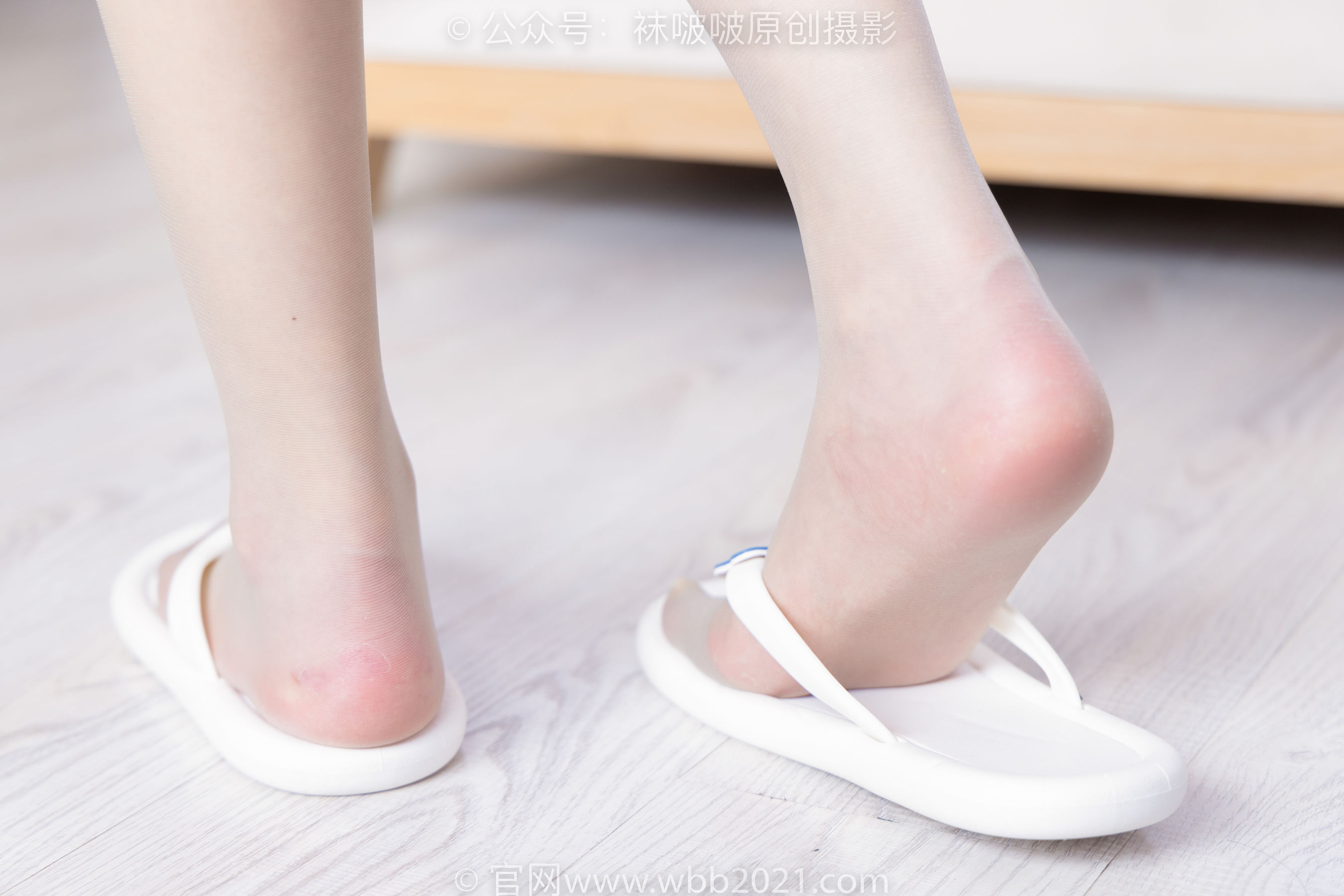 BoBoSocks袜啵啵 No.305 小甜豆 -运动鞋、人字拖、袜套、油亮白丝