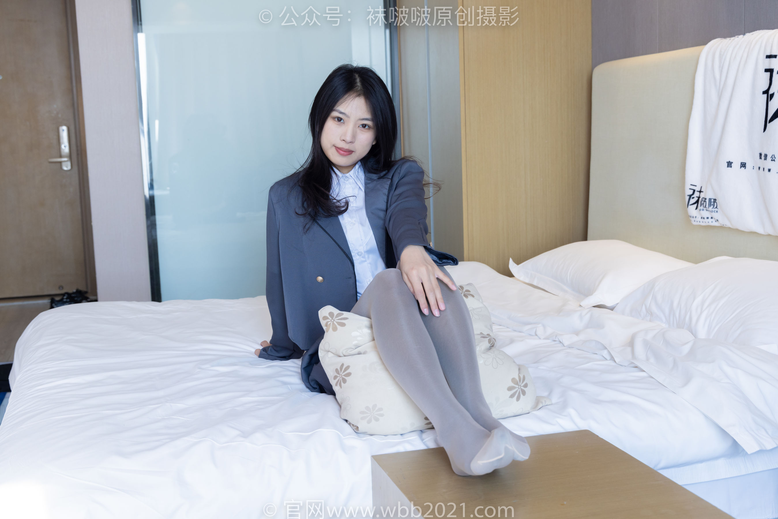 BoBoSocks袜啵啵 No.312 奶油 -高跟鞋、黑丝打底、肉丝