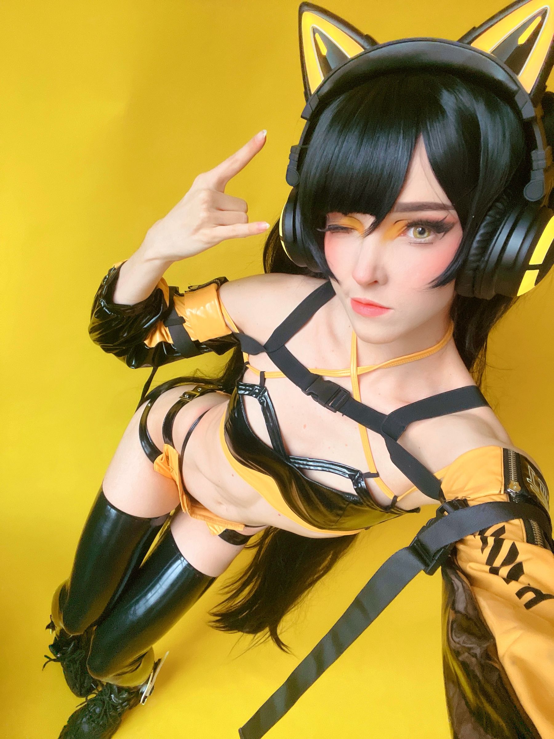 Candy Ball - Cyber Kitty