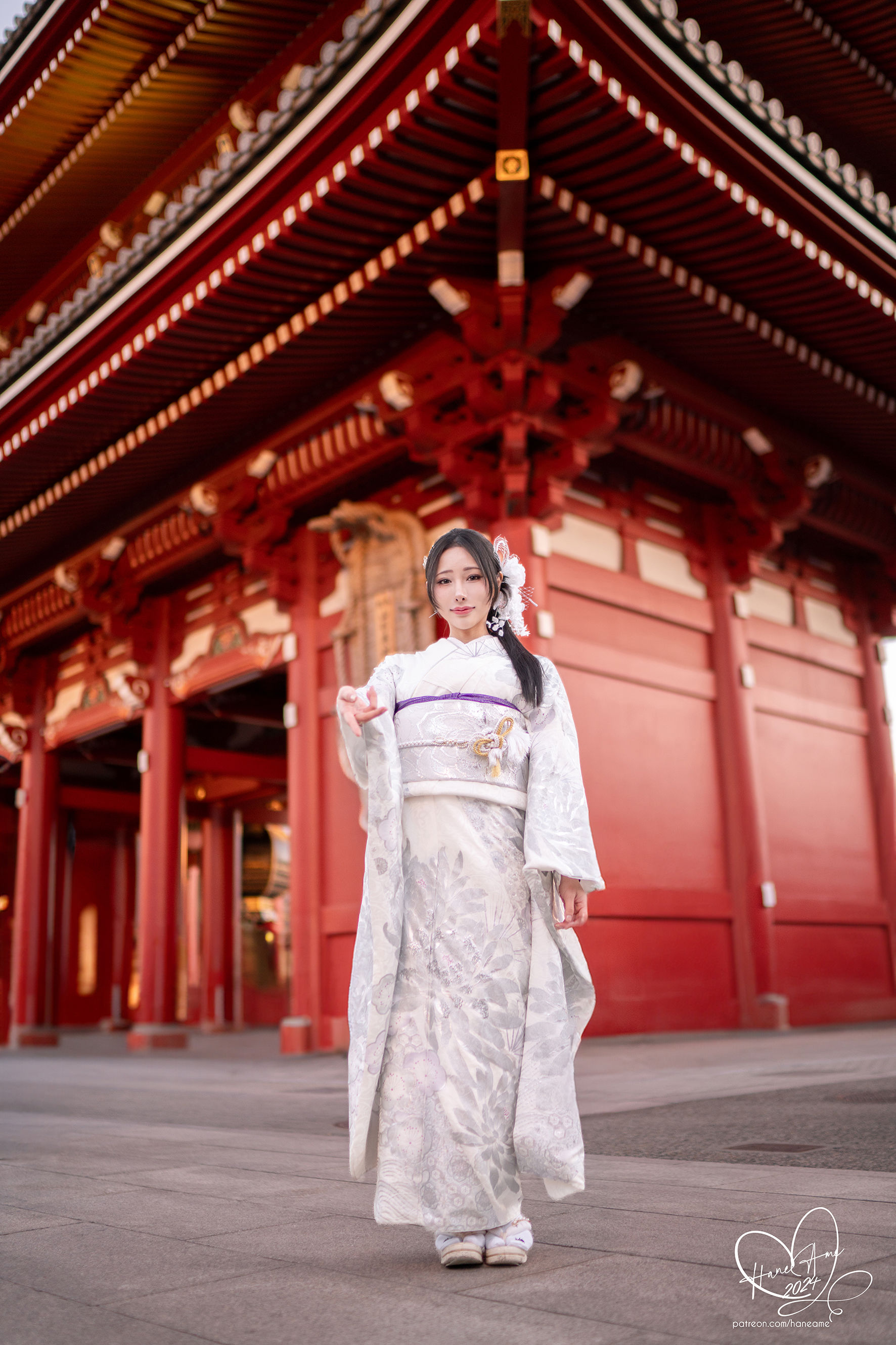 Hane Ame 雨波写真 - Original 2024 New year Silver Kimono