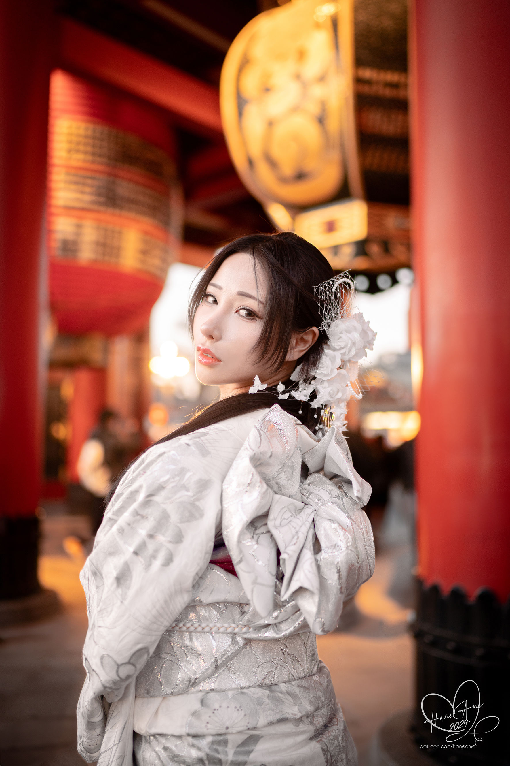 Hane Ame 雨波写真 - Original 2024 New year Silver Kimono