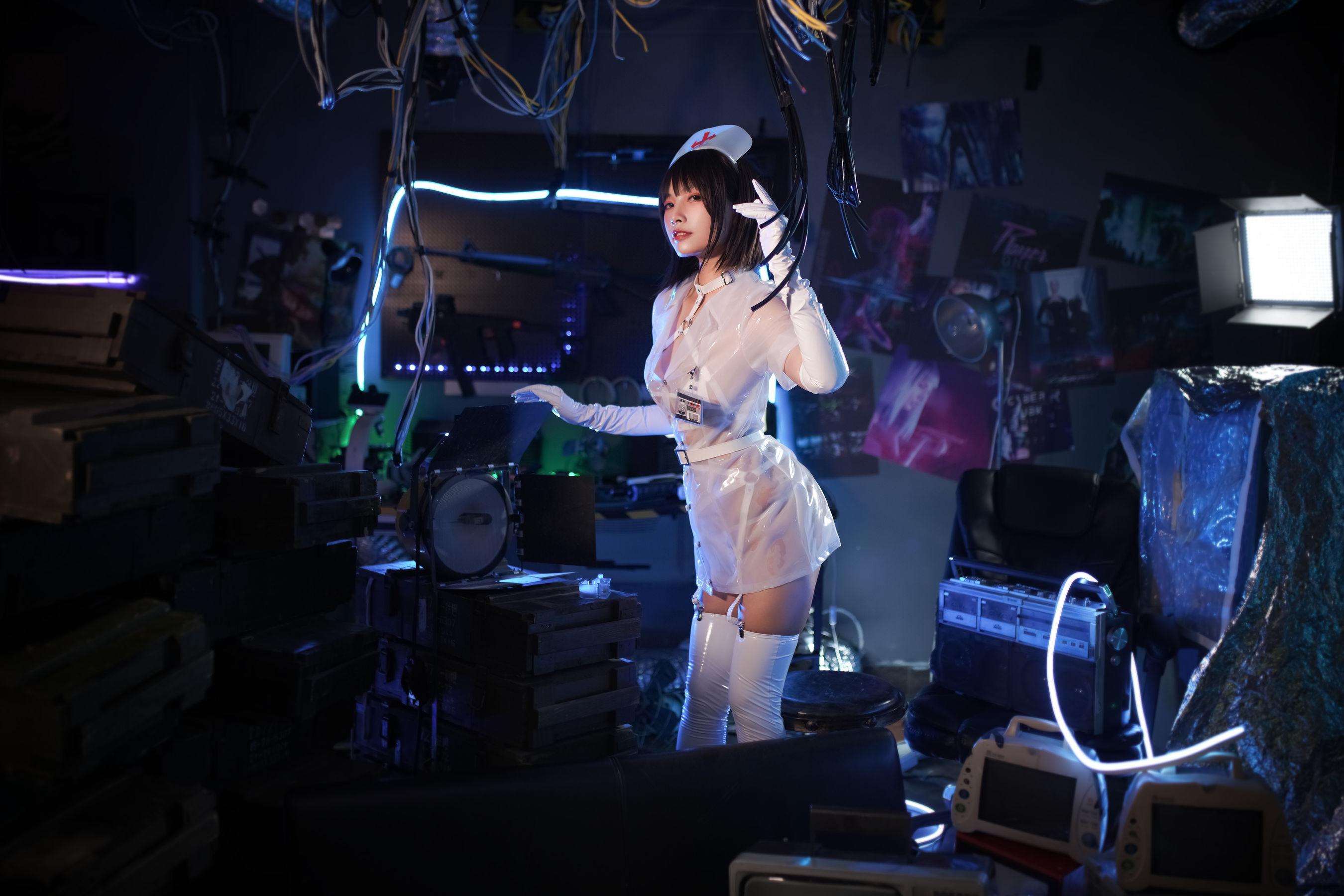 Neko-薇薇 - 透明护士