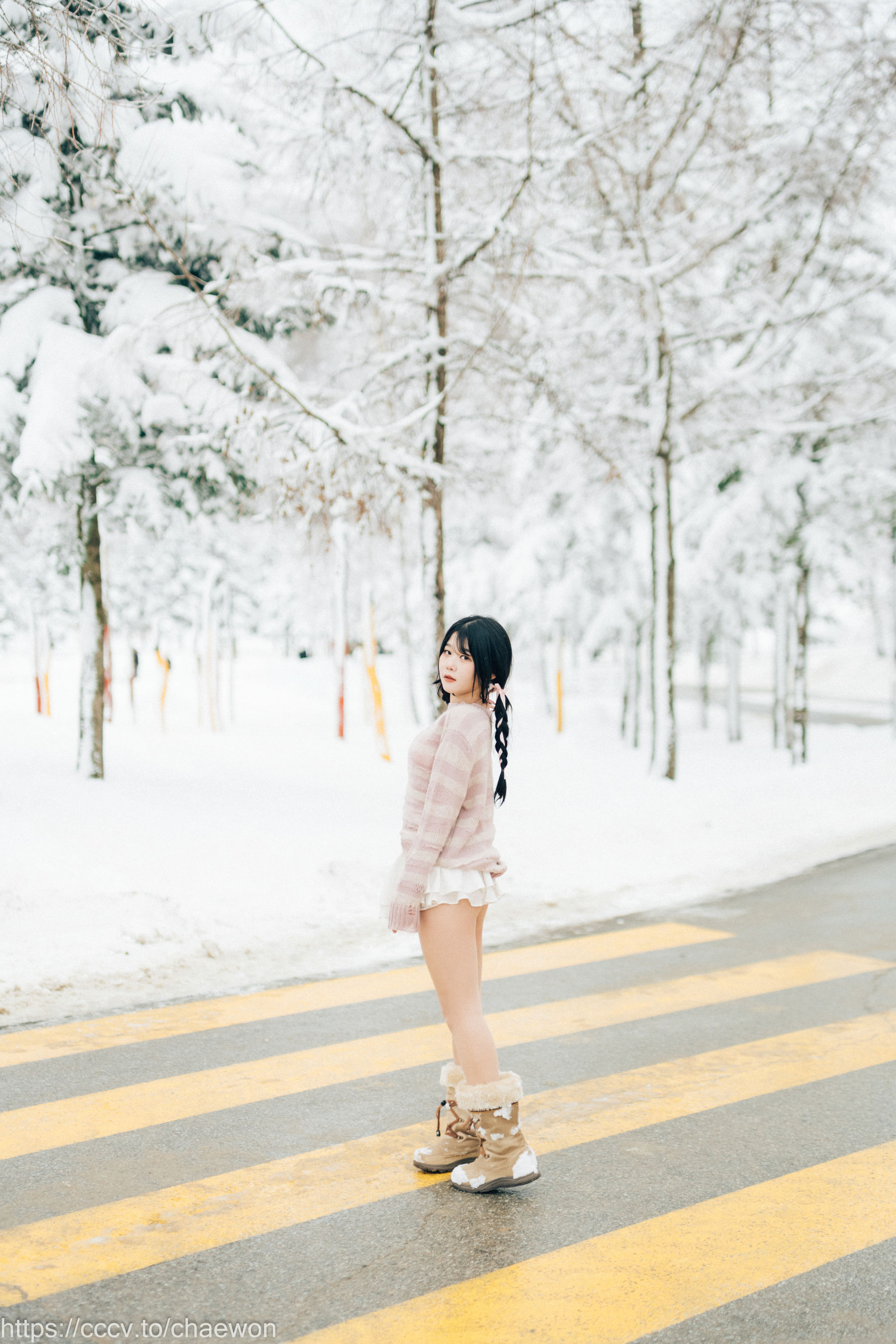 [LOOZY] Zia - Snow girl