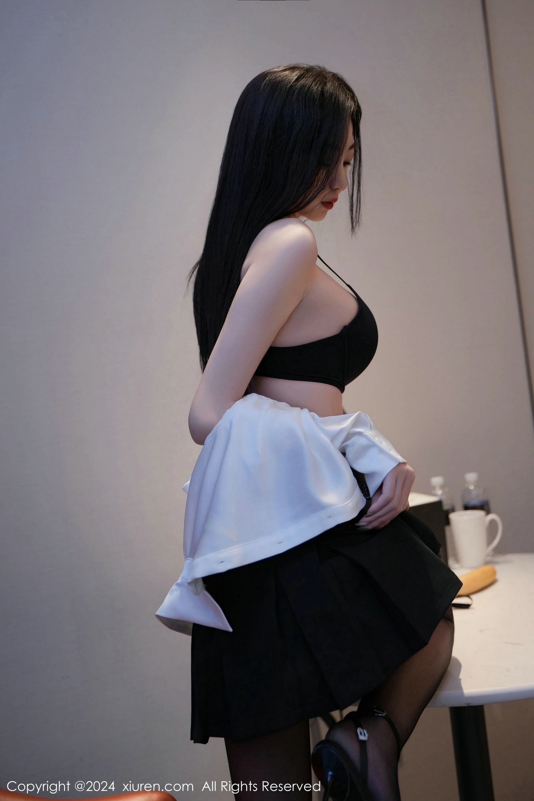 [秀人XiuRen] 2024.01.02 No.7894 安琪Yee