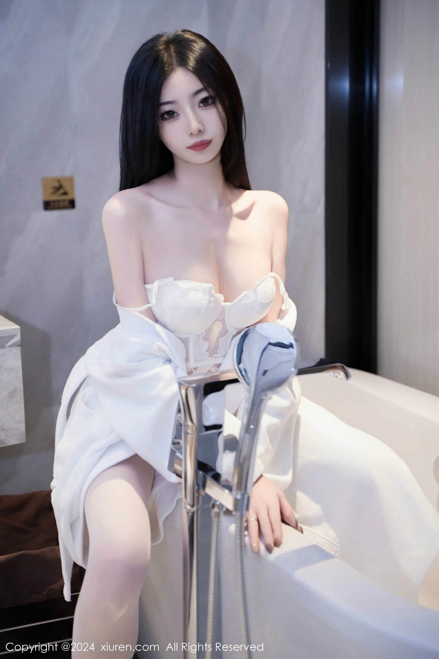 [秀人XiuRen] 2024.01.15 No.7960 安琪Yee