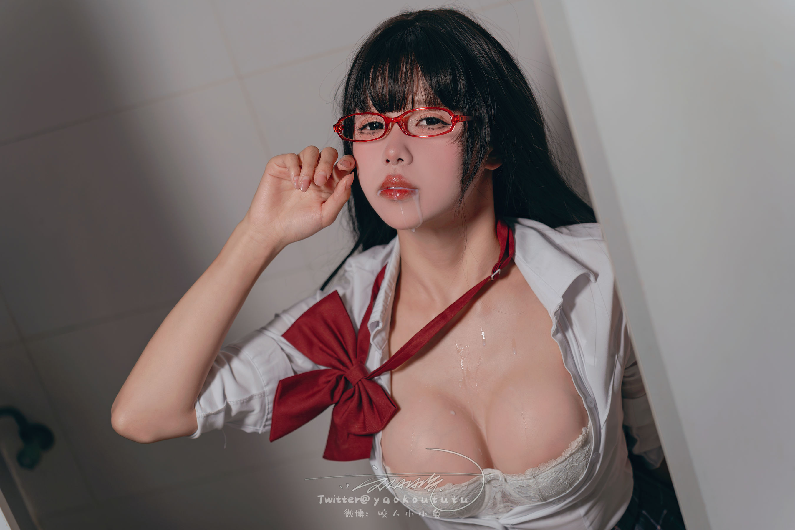 咬一口兔娘 - 电车惊魂