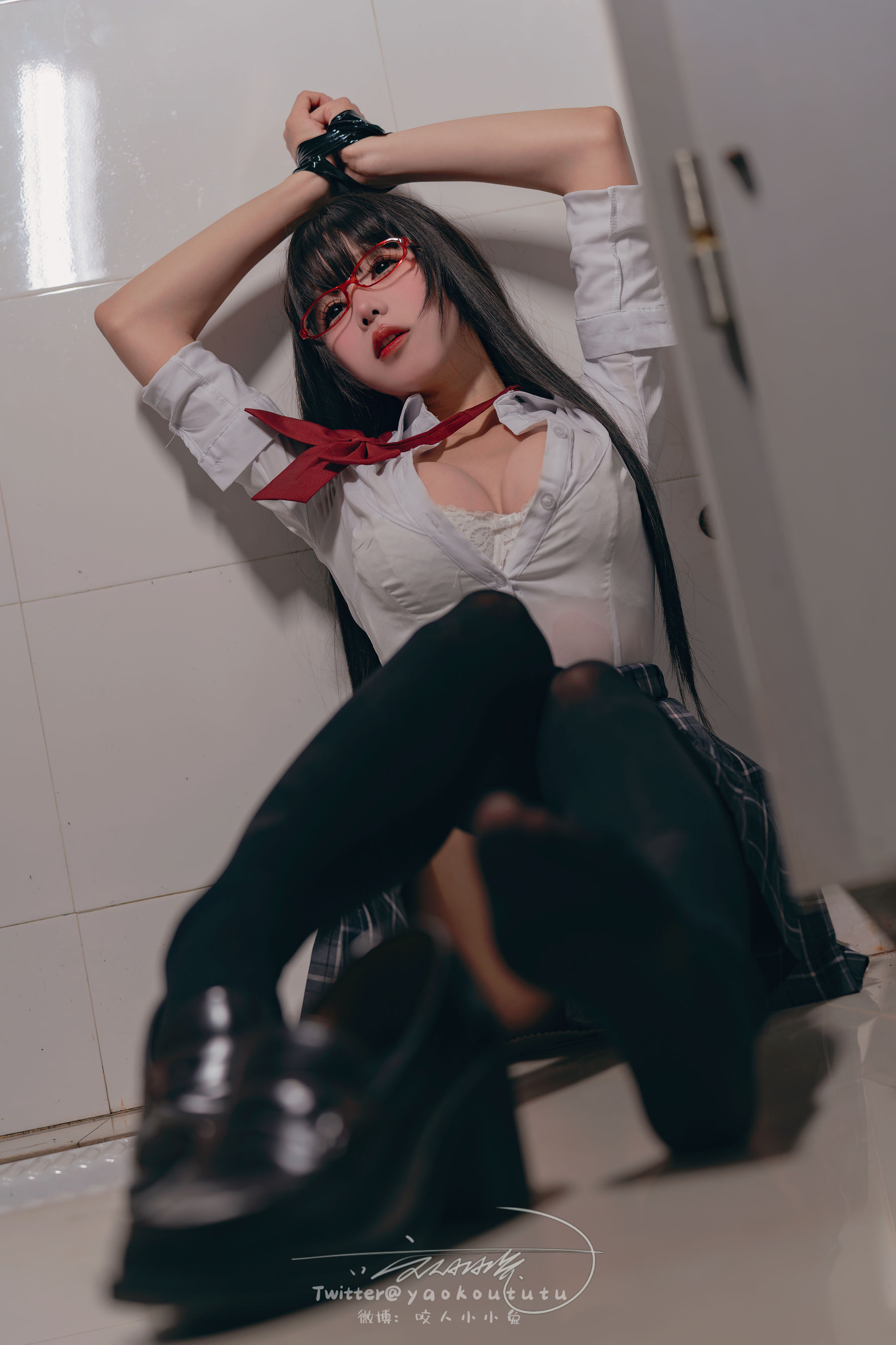 咬一口兔娘 - 电车惊魂
