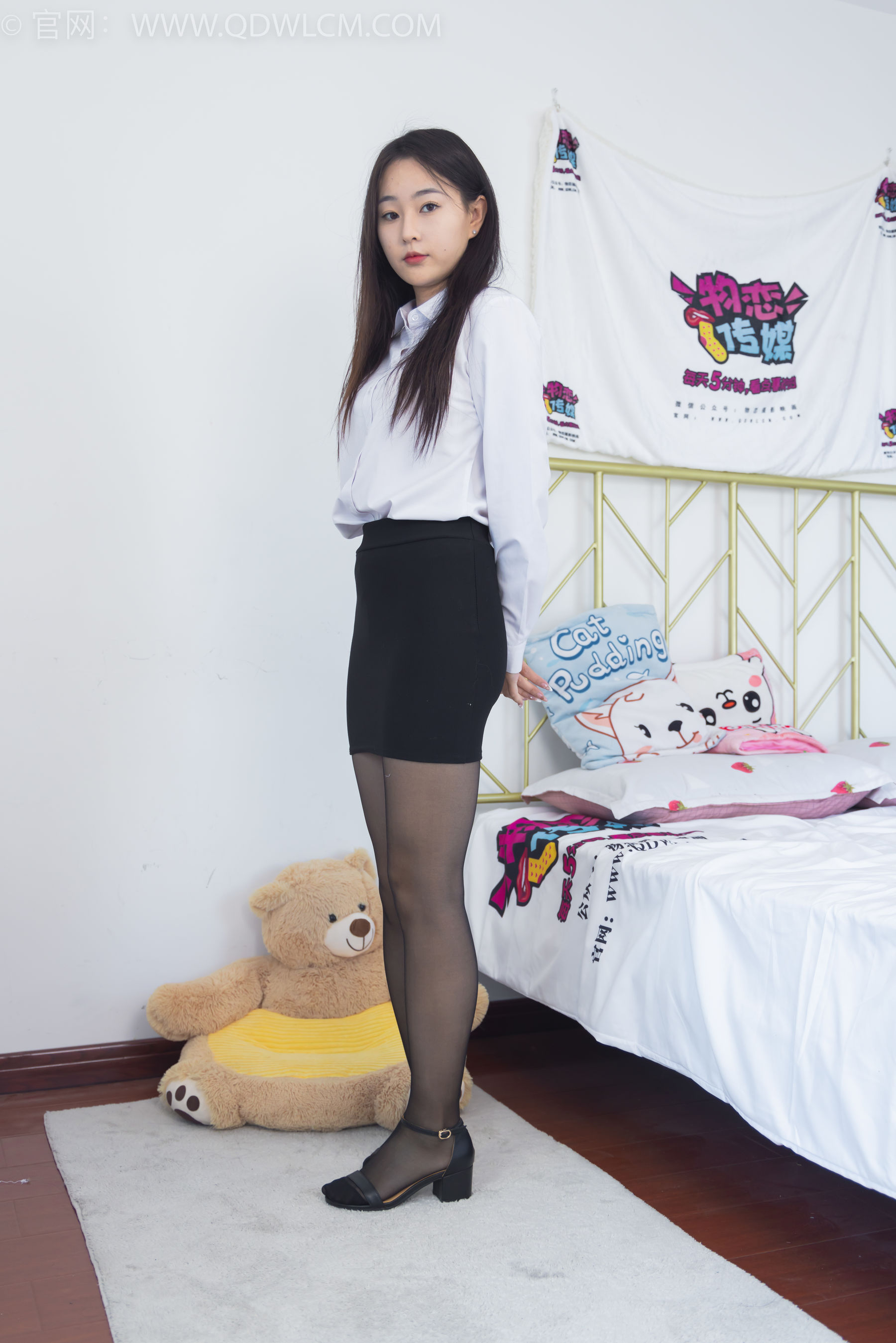 物恋传媒 No.1780 美兔 -美好在路上