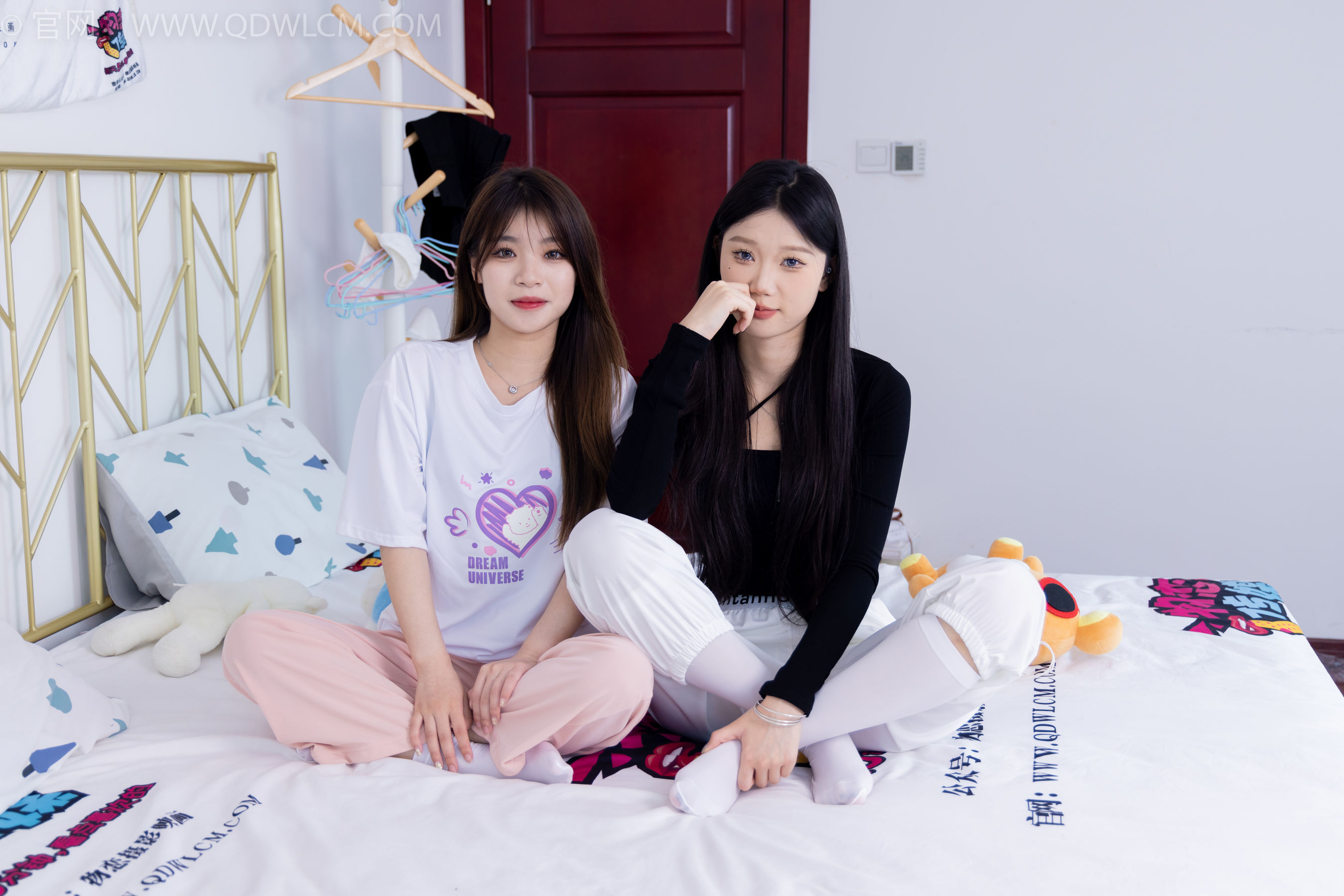 物恋传媒 No.1789 小竹&闪闪 -爱的回归线
