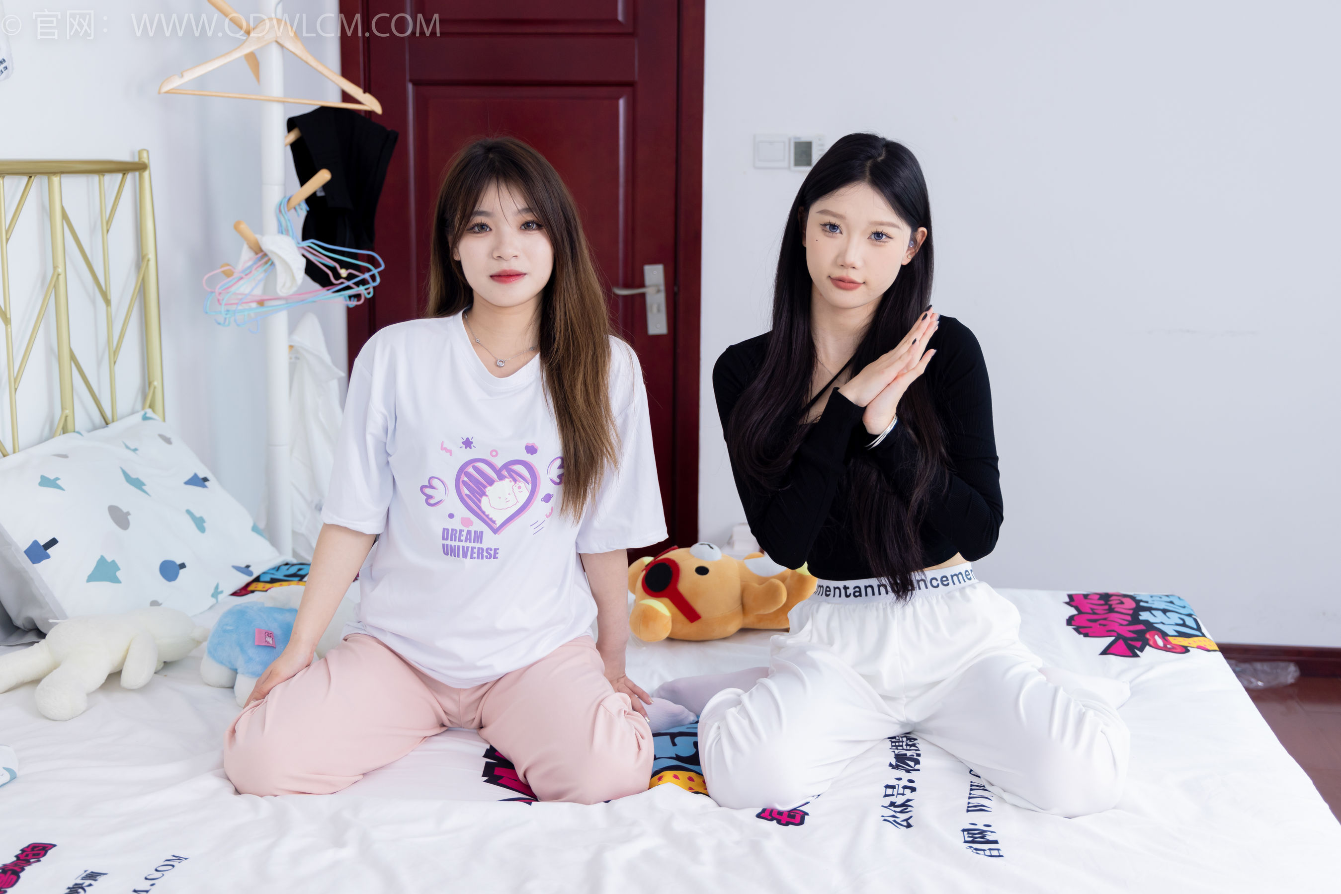 物恋传媒 No.1789 小竹&闪闪 -爱的回归线