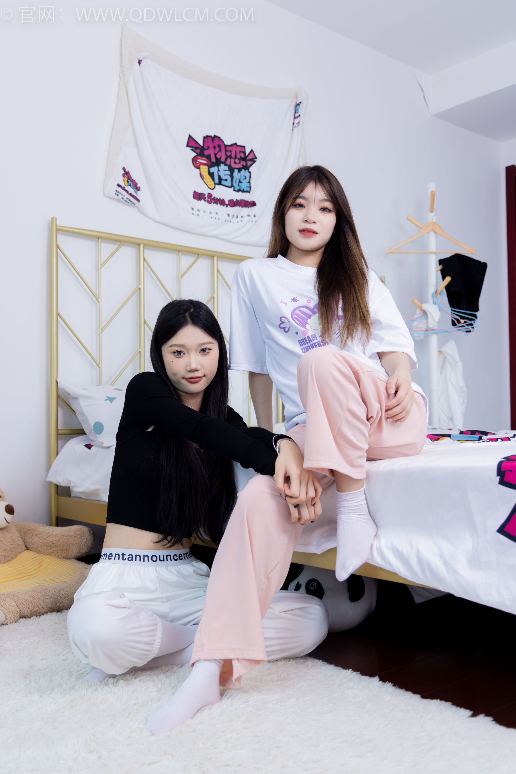 物恋传媒 No.1789 小竹&闪闪 -爱的回归线