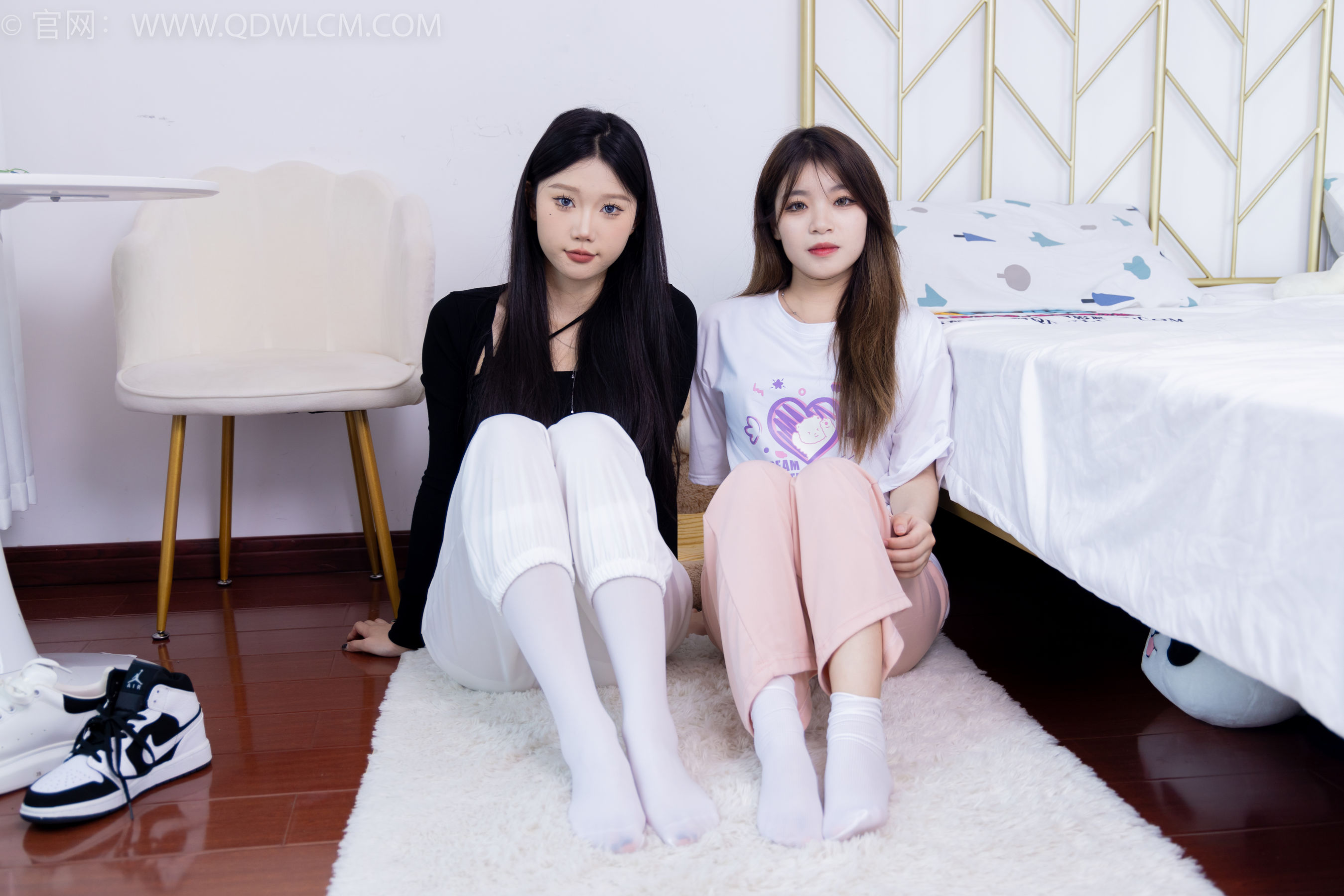 物恋传媒 No.1789 小竹&闪闪 -爱的回归线
