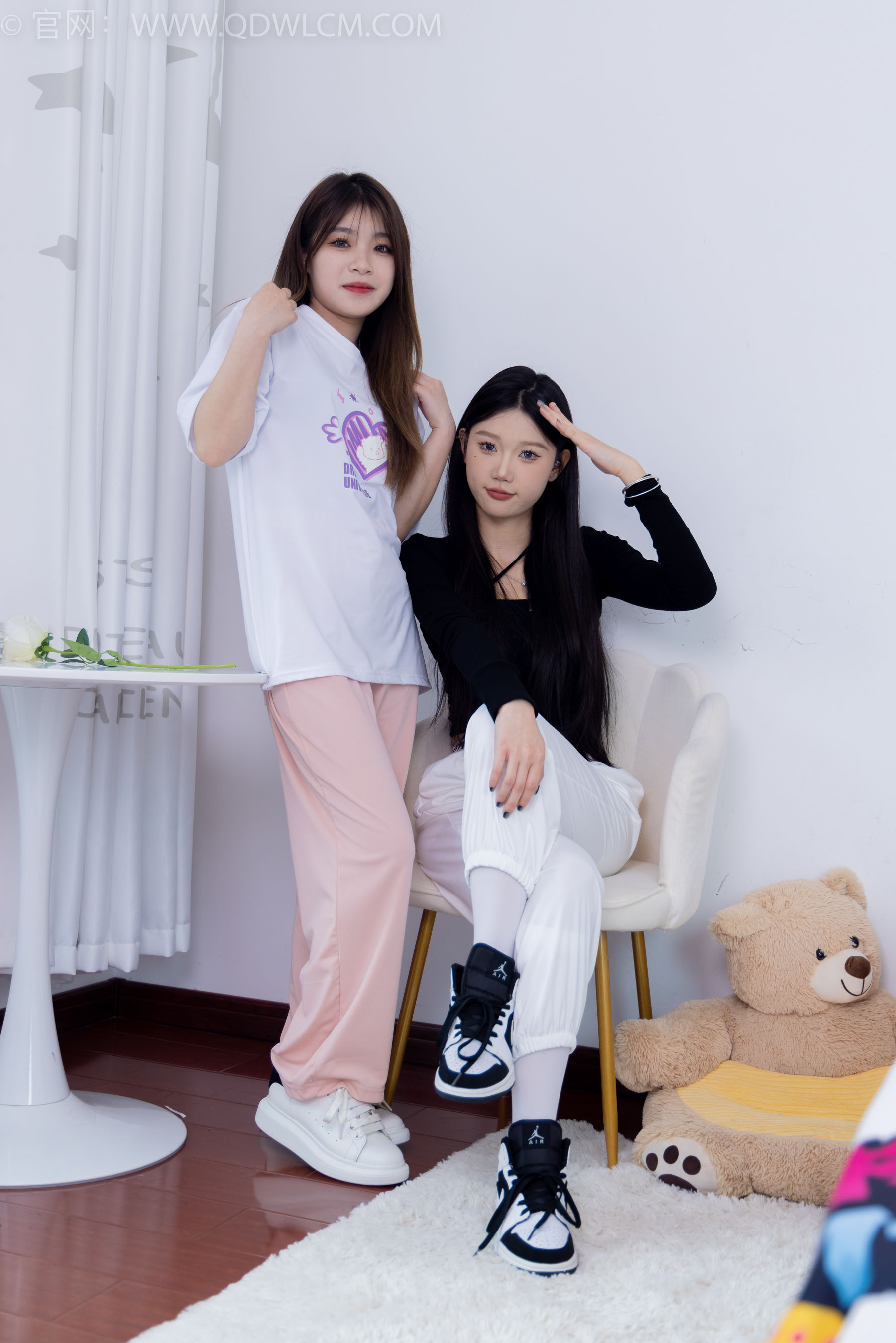 物恋传媒 No.1789 小竹&闪闪 -爱的回归线
