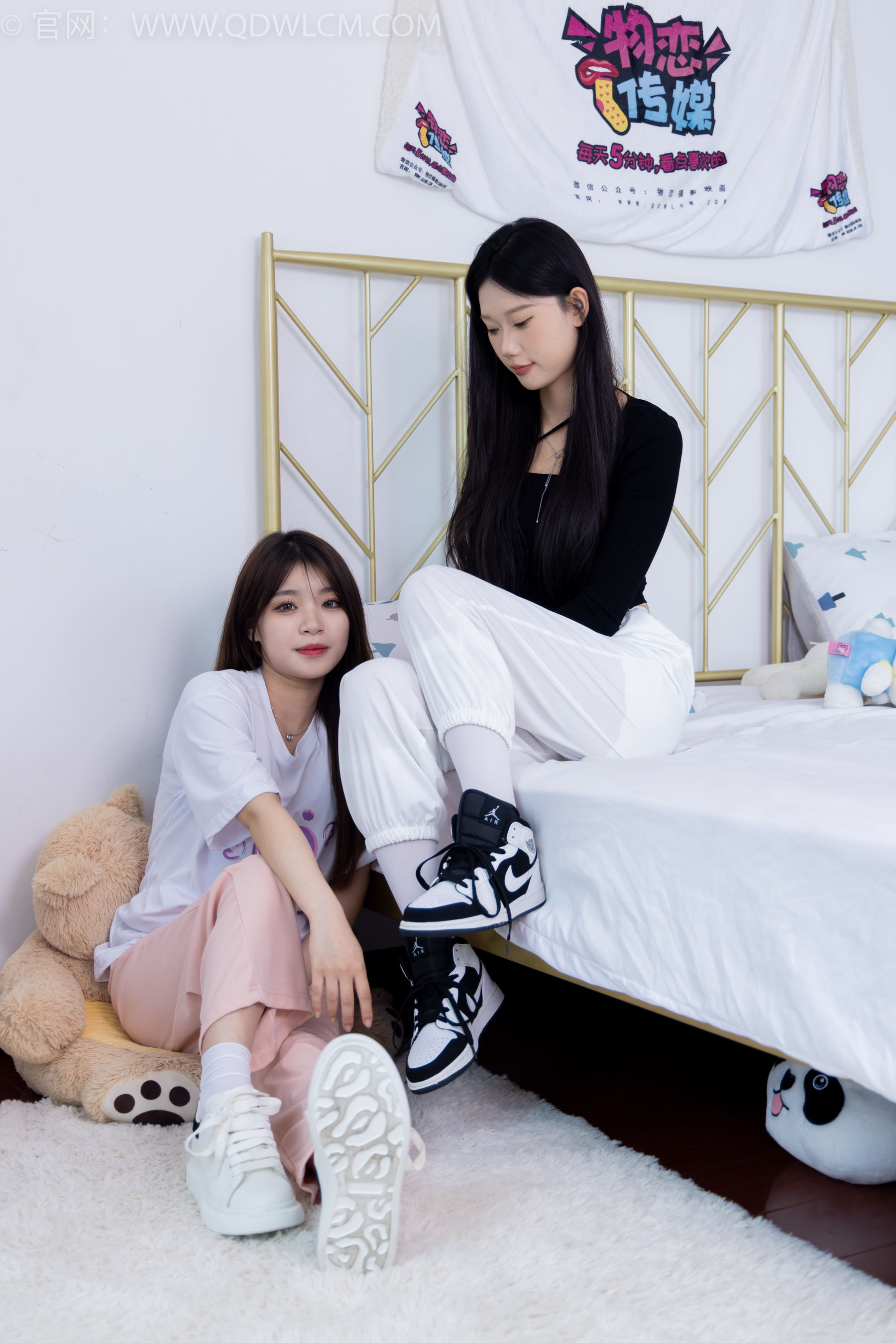 物恋传媒 No.1789 小竹&闪闪 -爱的回归线