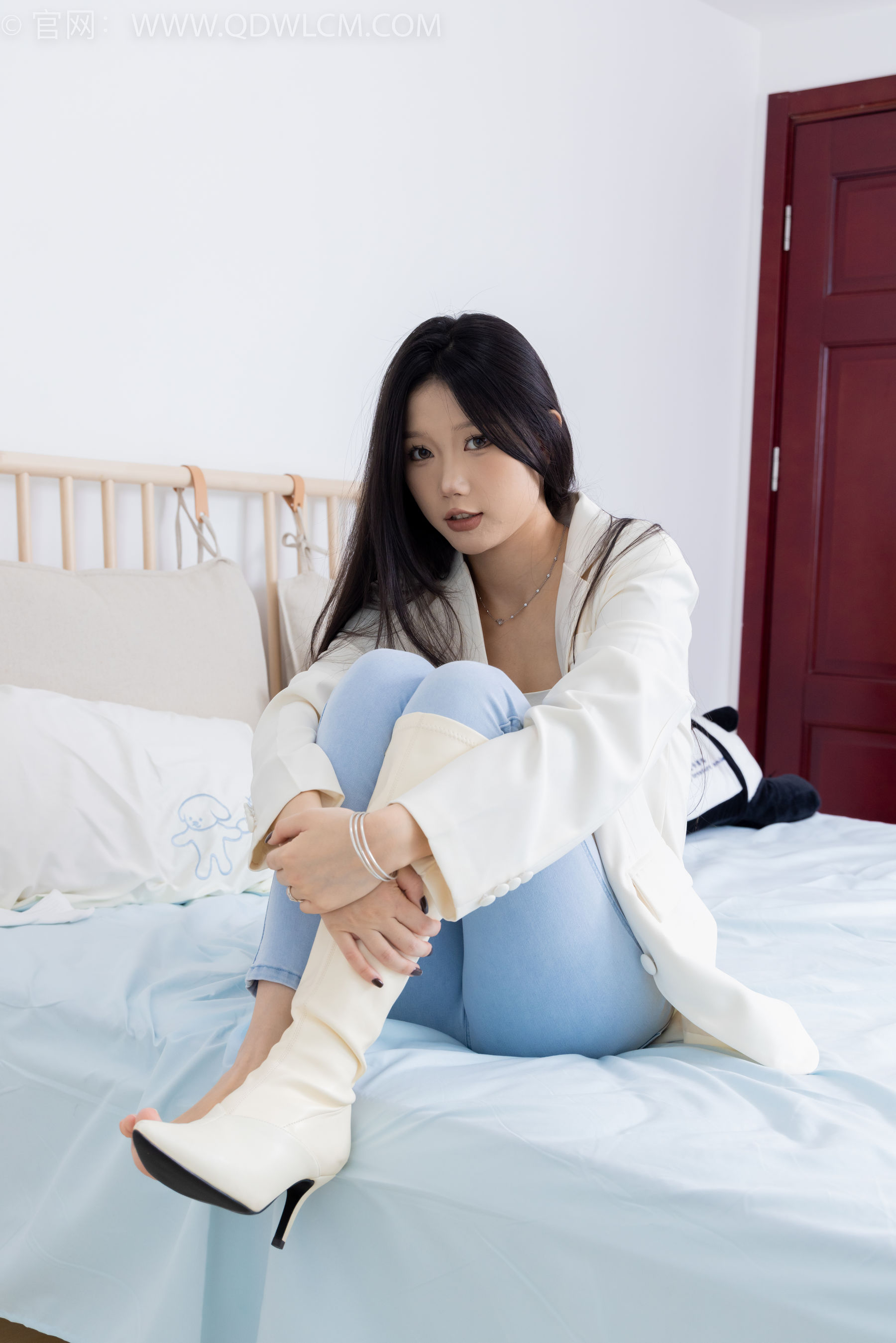 物恋传媒 No.1829 小竹 -粉红花海
