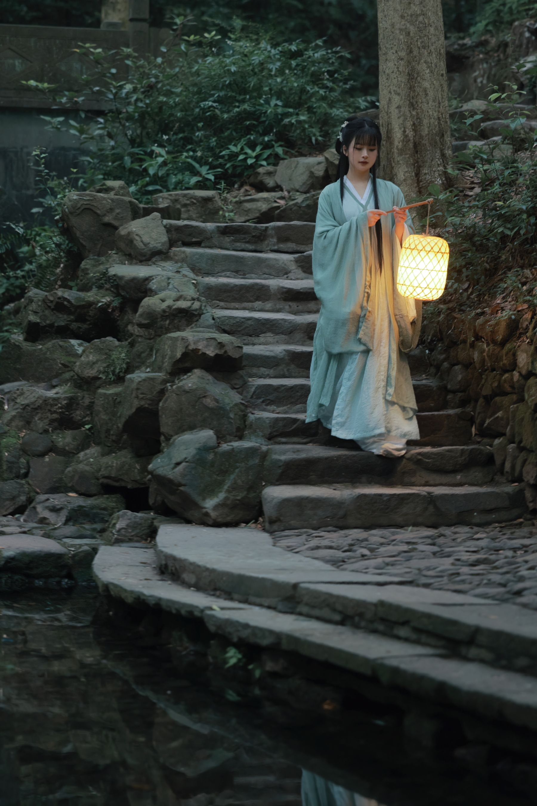 白莉爱吃巧克力 - 原理猪 古风汉服