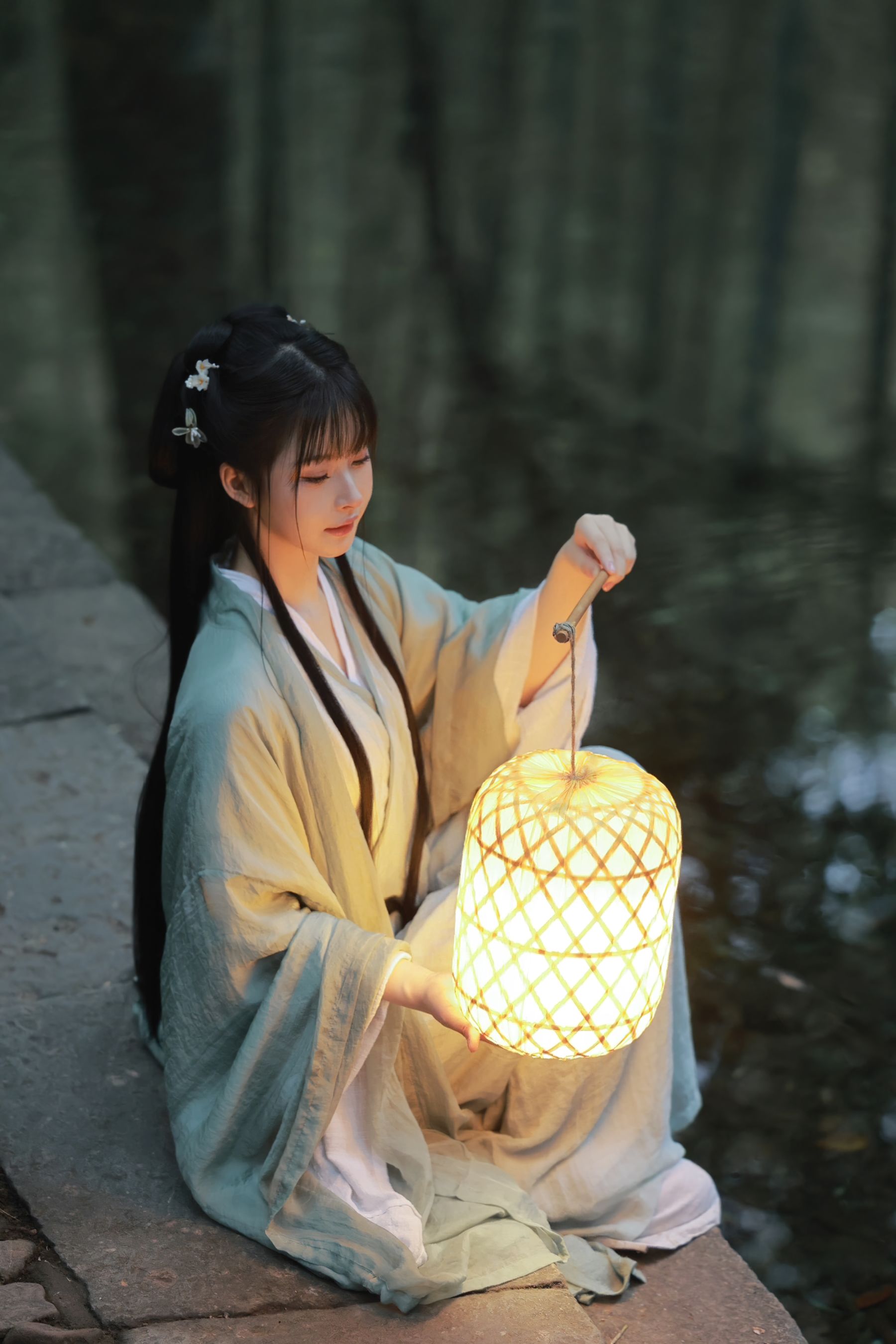 白莉爱吃巧克力 - 原理猪 古风汉服