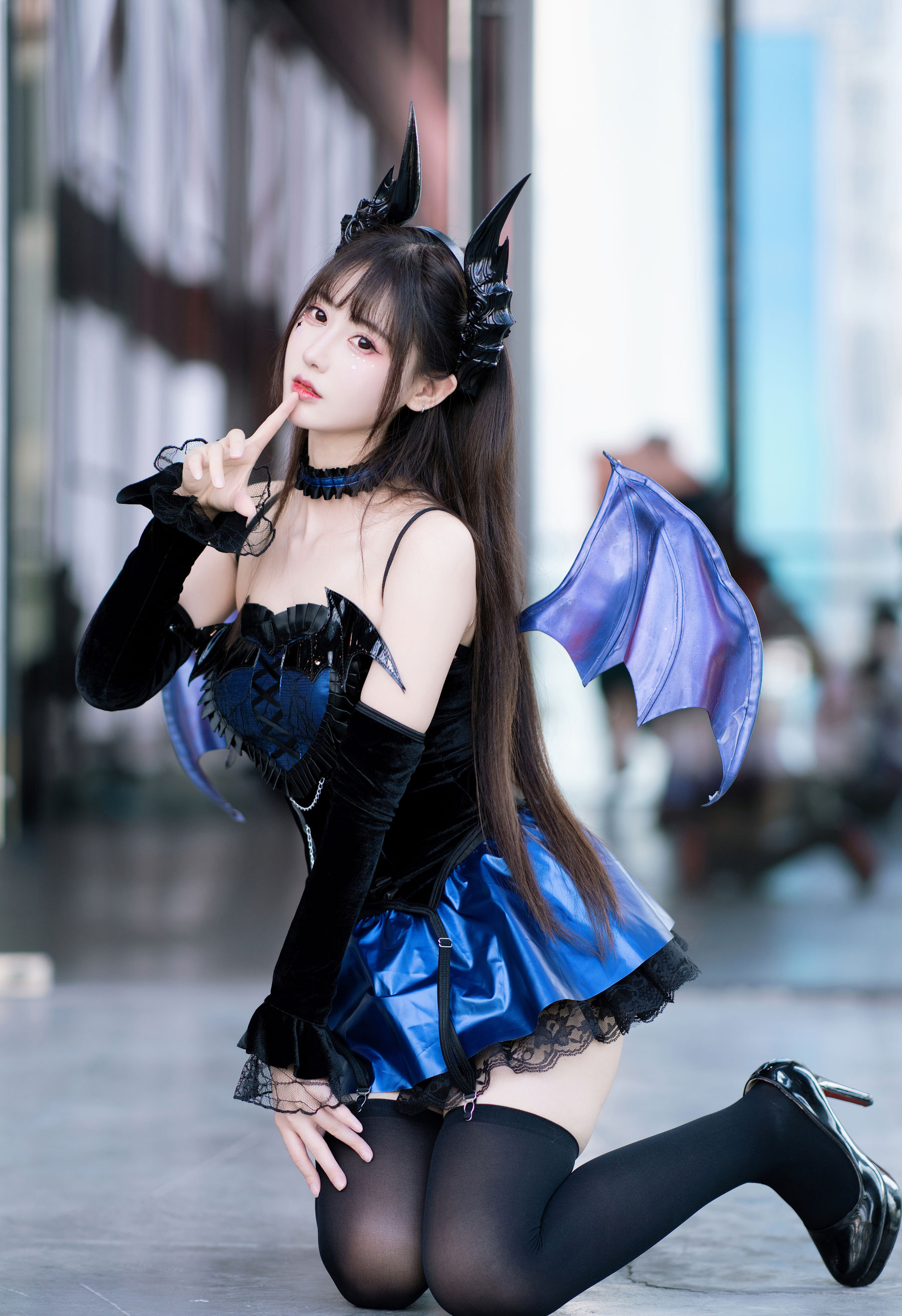羽生三未 图集 - 小恶魔 漫展返图