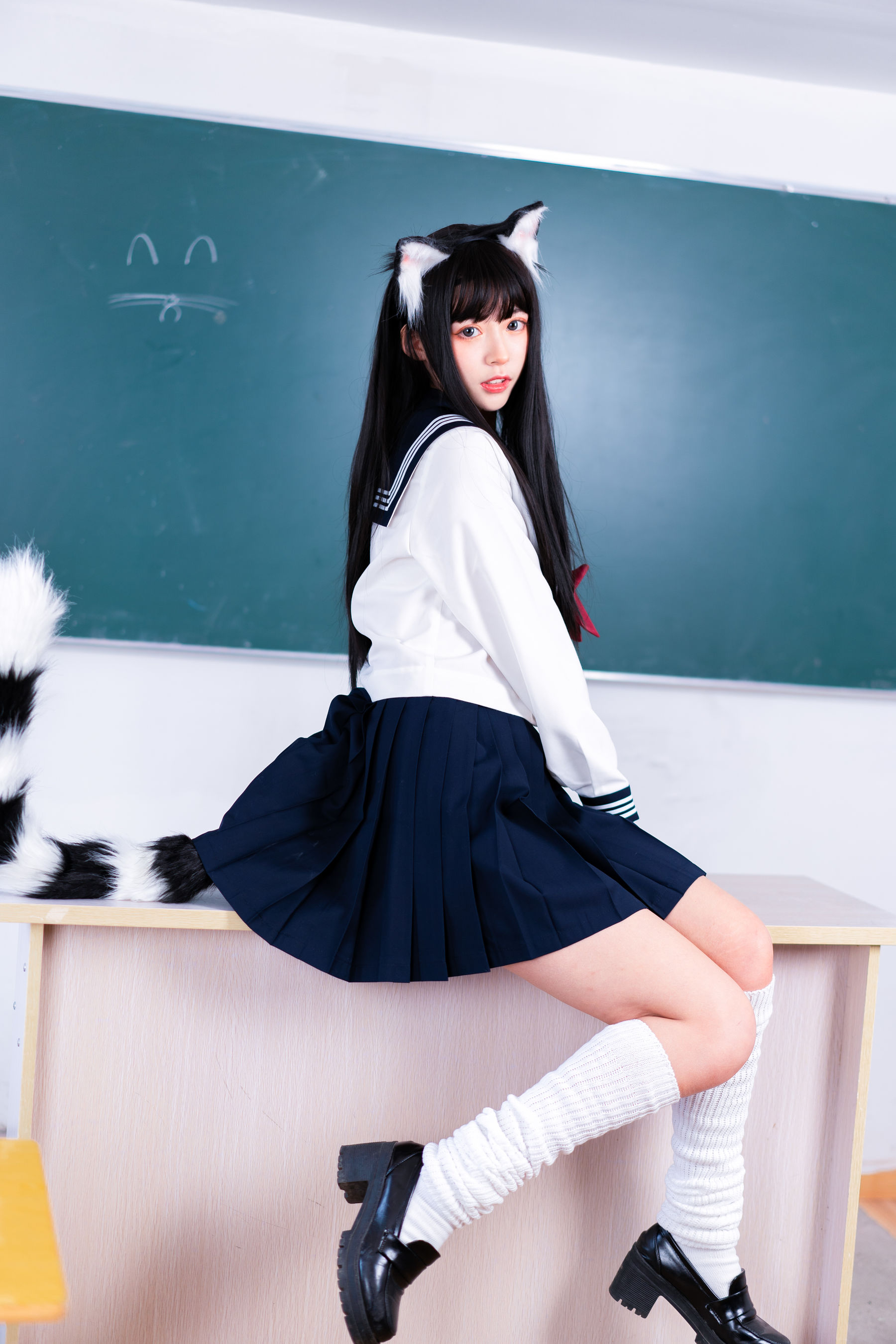 虫皿虫皿 - 猫娘JK制服