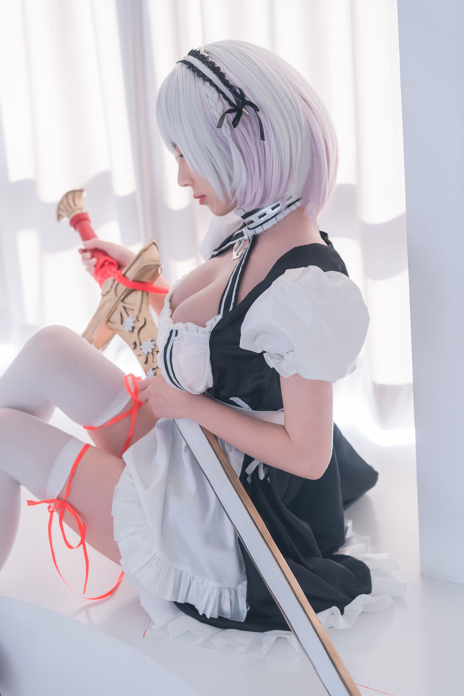 西园寺南歌 写真 - 女仆本 天狼星