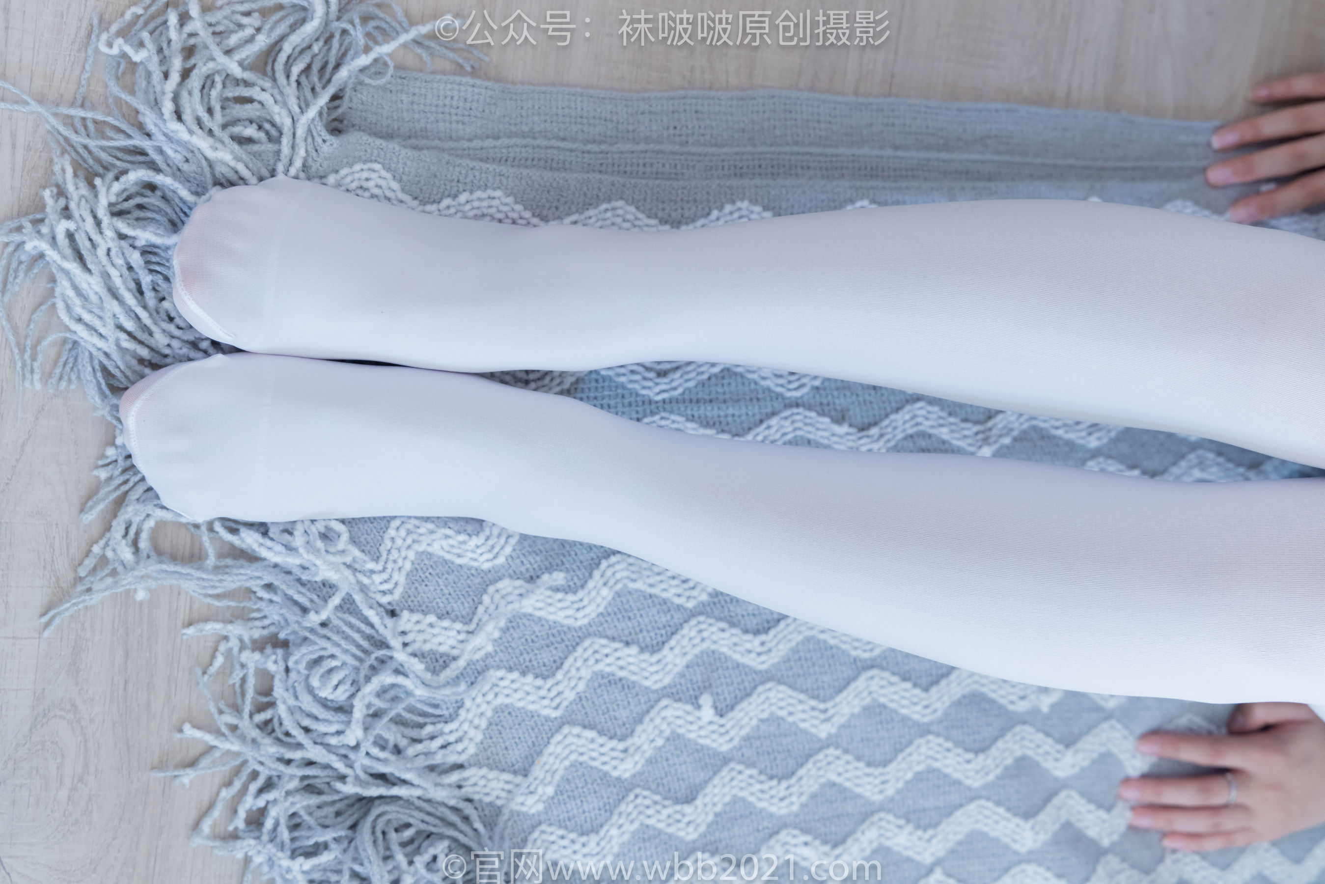 BoBoSocks袜啵啵 No.325 甜甜圈 -皮鞋、厚白丝