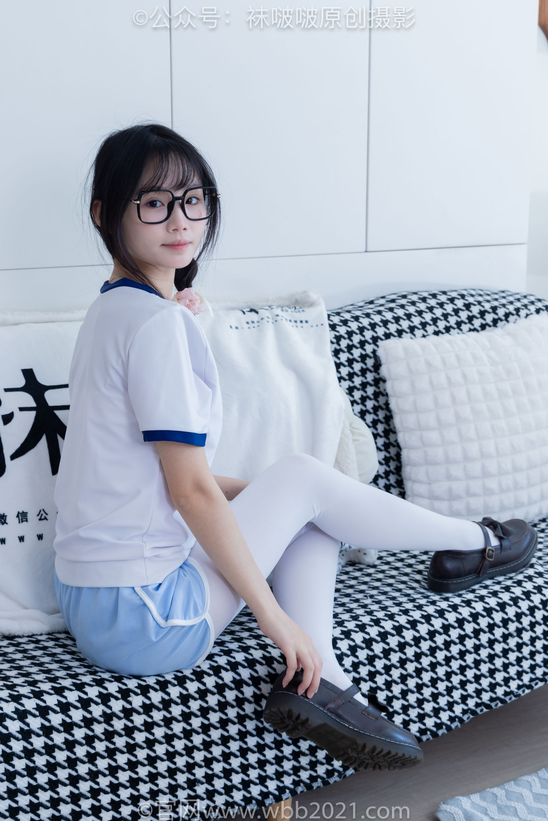 BoBoSocks袜啵啵 No.325 甜甜圈 -皮鞋、厚白丝
