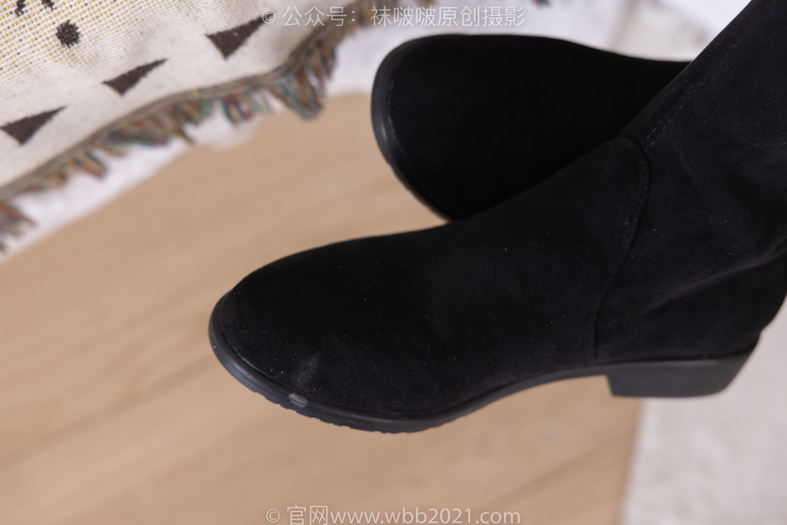 BoBoSocks袜啵啵 No.326 小甜豆 -长靴、油亮灰丝、裤里丝