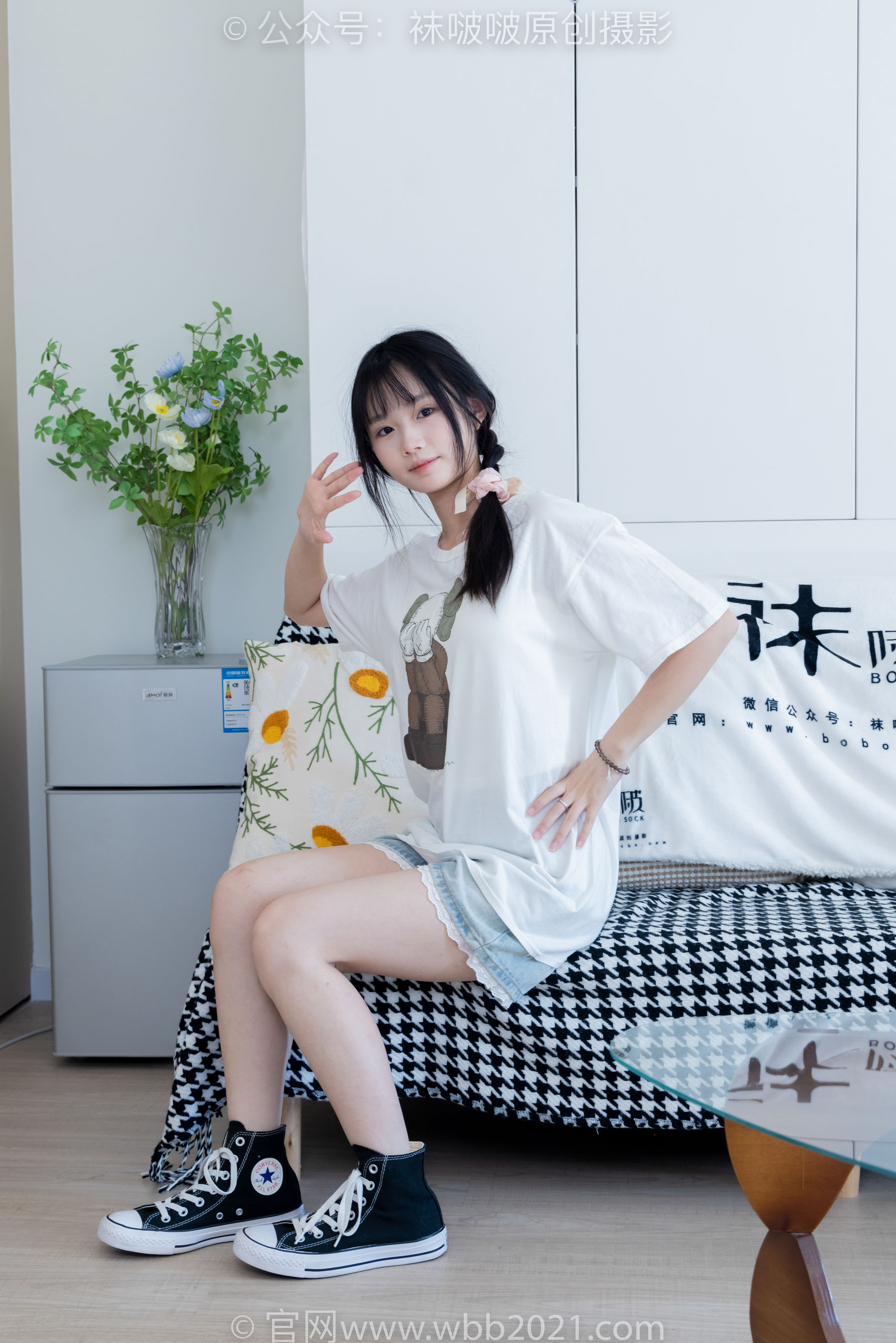 BoBoSocks袜啵啵 No.331 甜甜圈 -板鞋、白棉袜、裸足