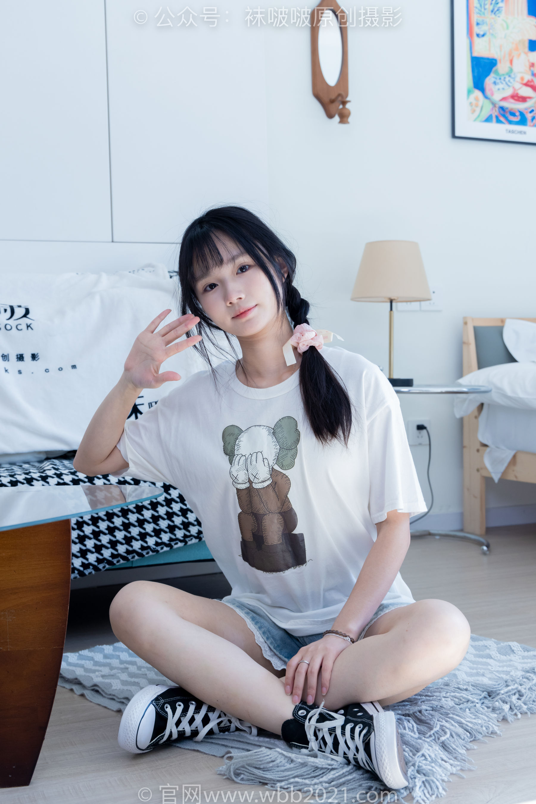 BoBoSocks袜啵啵 No.331 甜甜圈 -板鞋、白棉袜、裸足