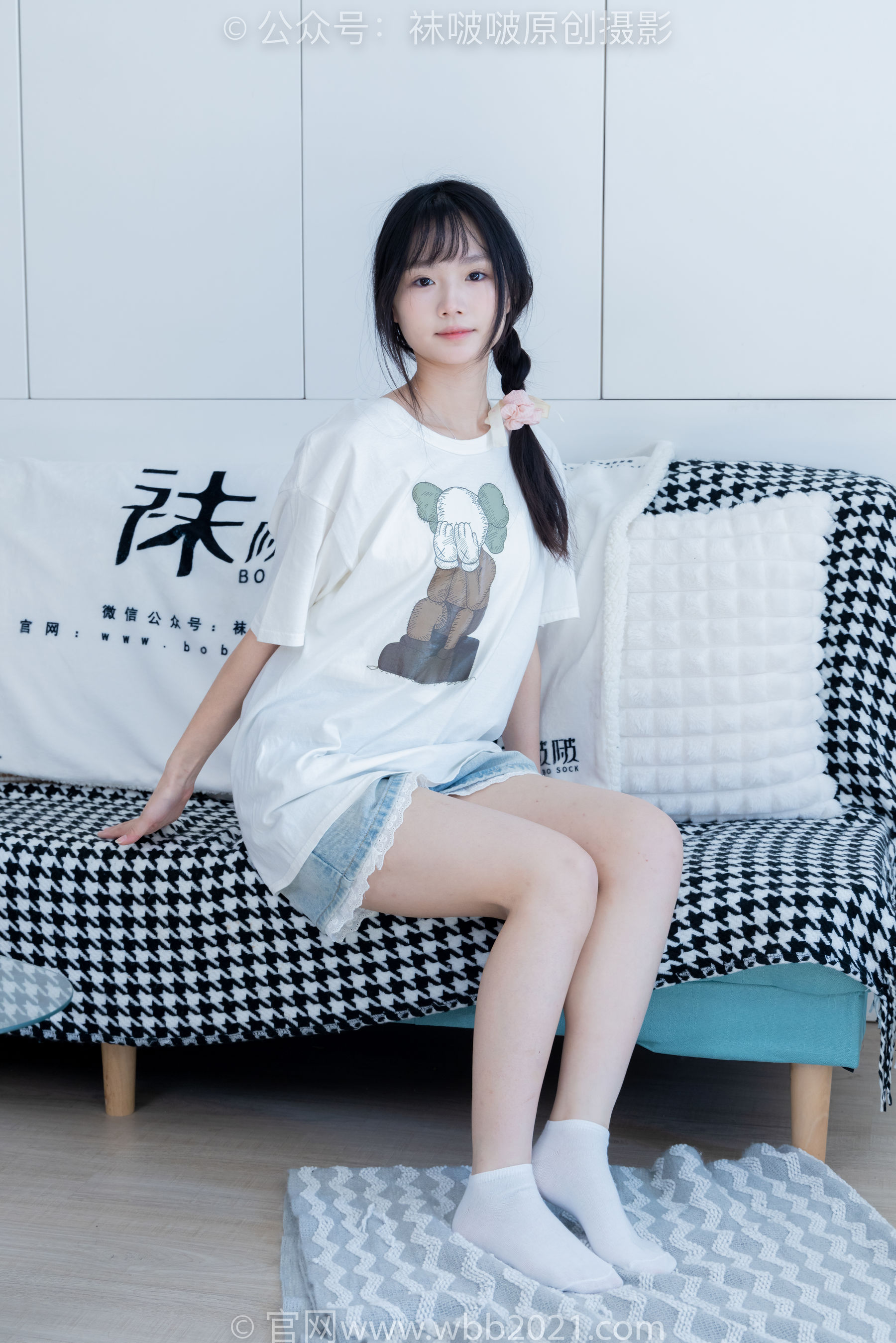BoBoSocks袜啵啵 No.331 甜甜圈 -板鞋、白棉袜、裸足