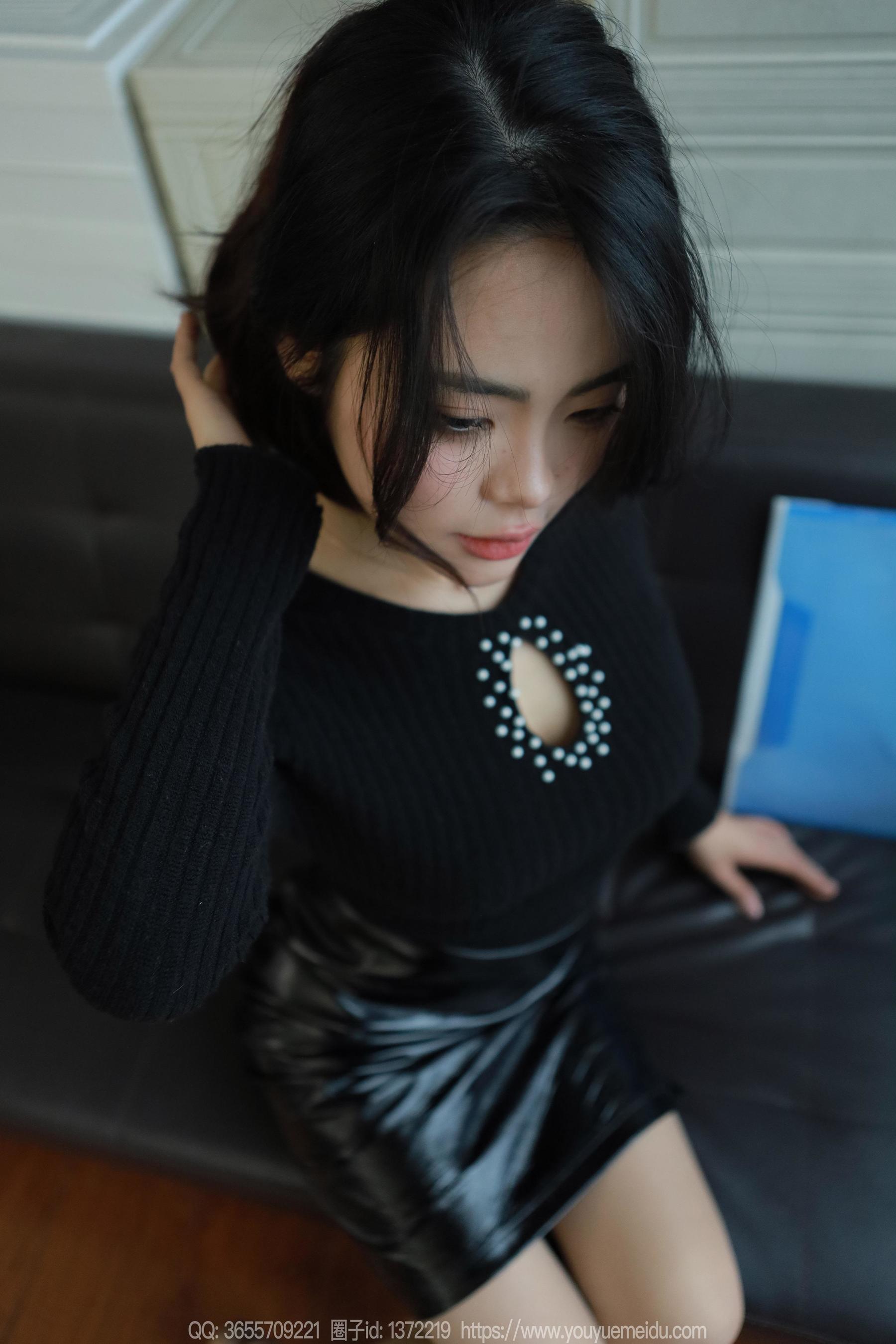 IESS异思趣向 - 模特： 兔兔 《柔韧小蛮腰》