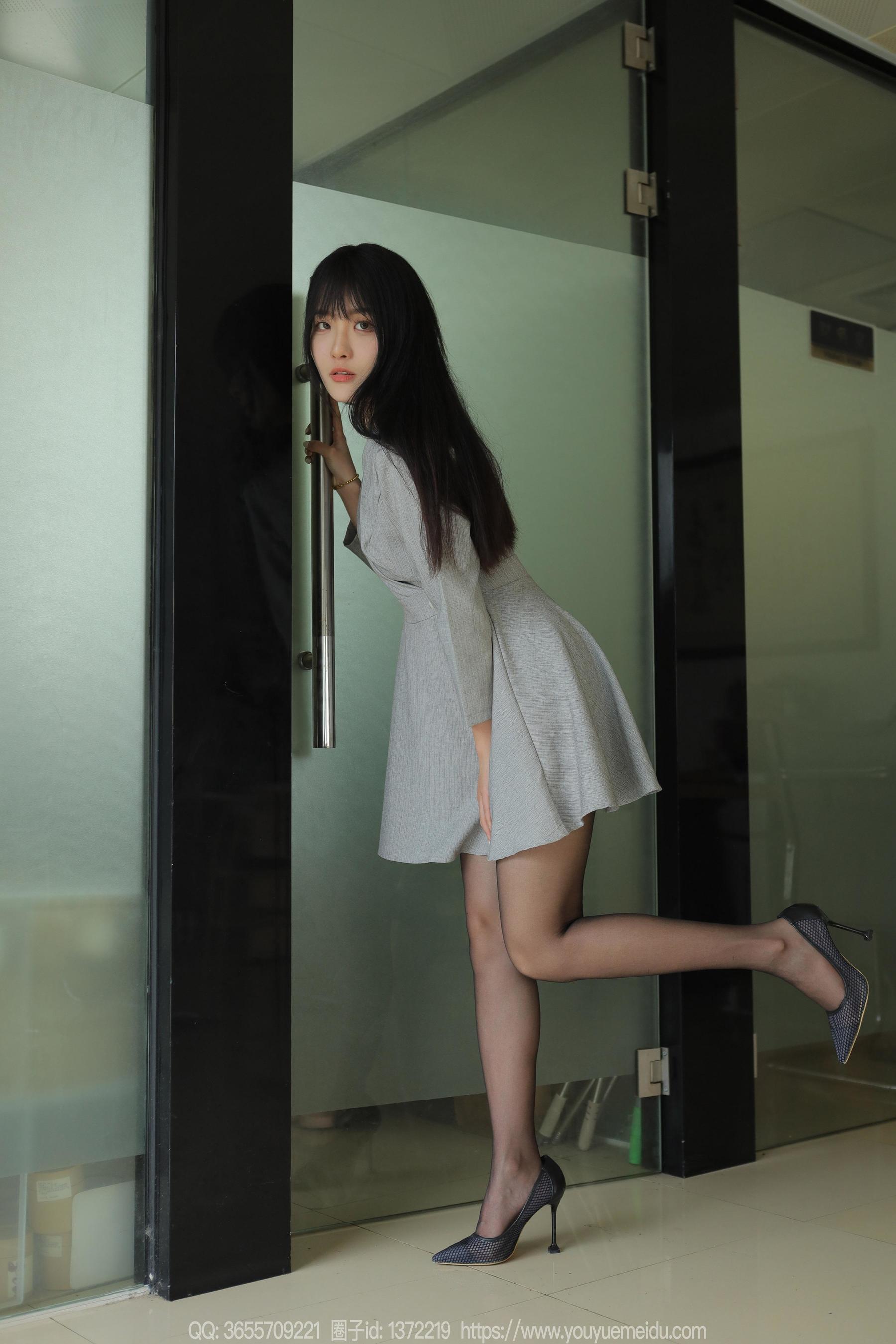 IESS异思趣向 - 模特： 婉萍 《办公嬉戏》