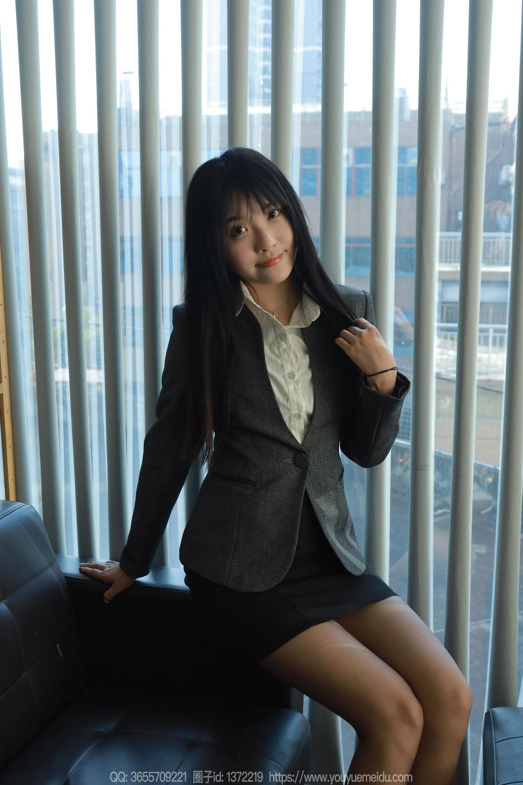 IESS异思趣向 - 模特： 婉萍 《温柔的斯》