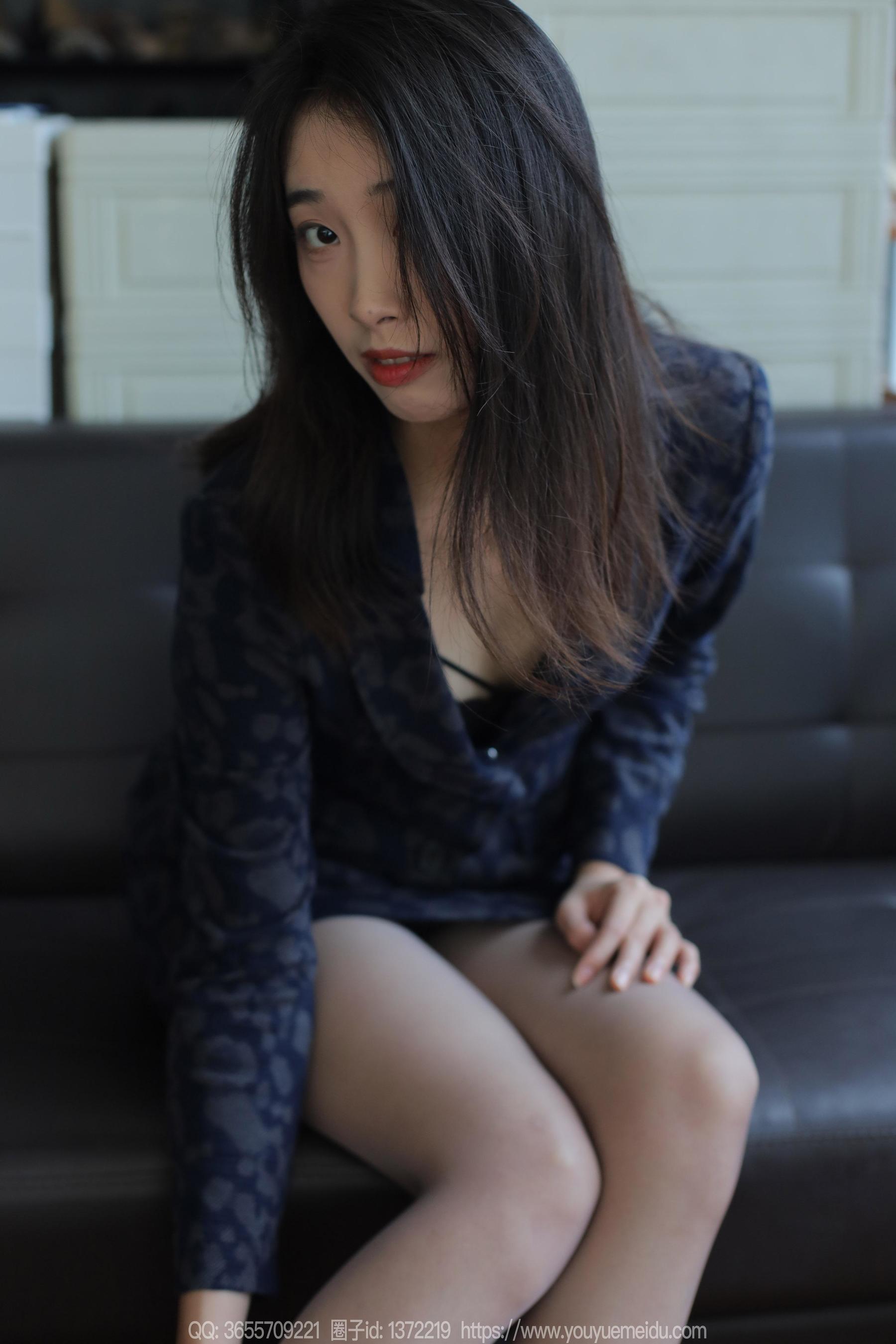 IESS异思趣向 - 模特： 小九 《诱人灰色》