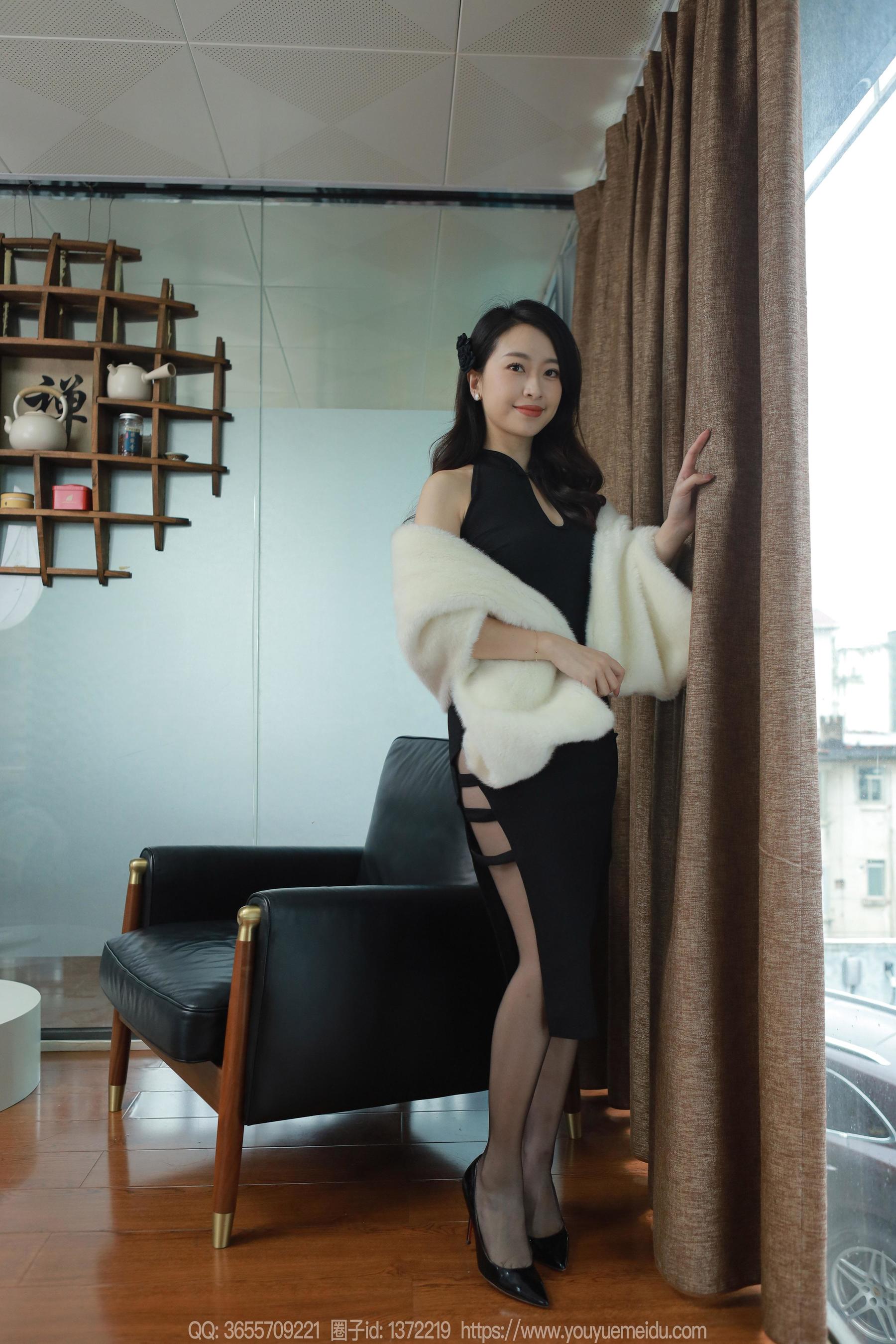 IESS异思趣向 - 模特： 小婕 《霸气侧漏》