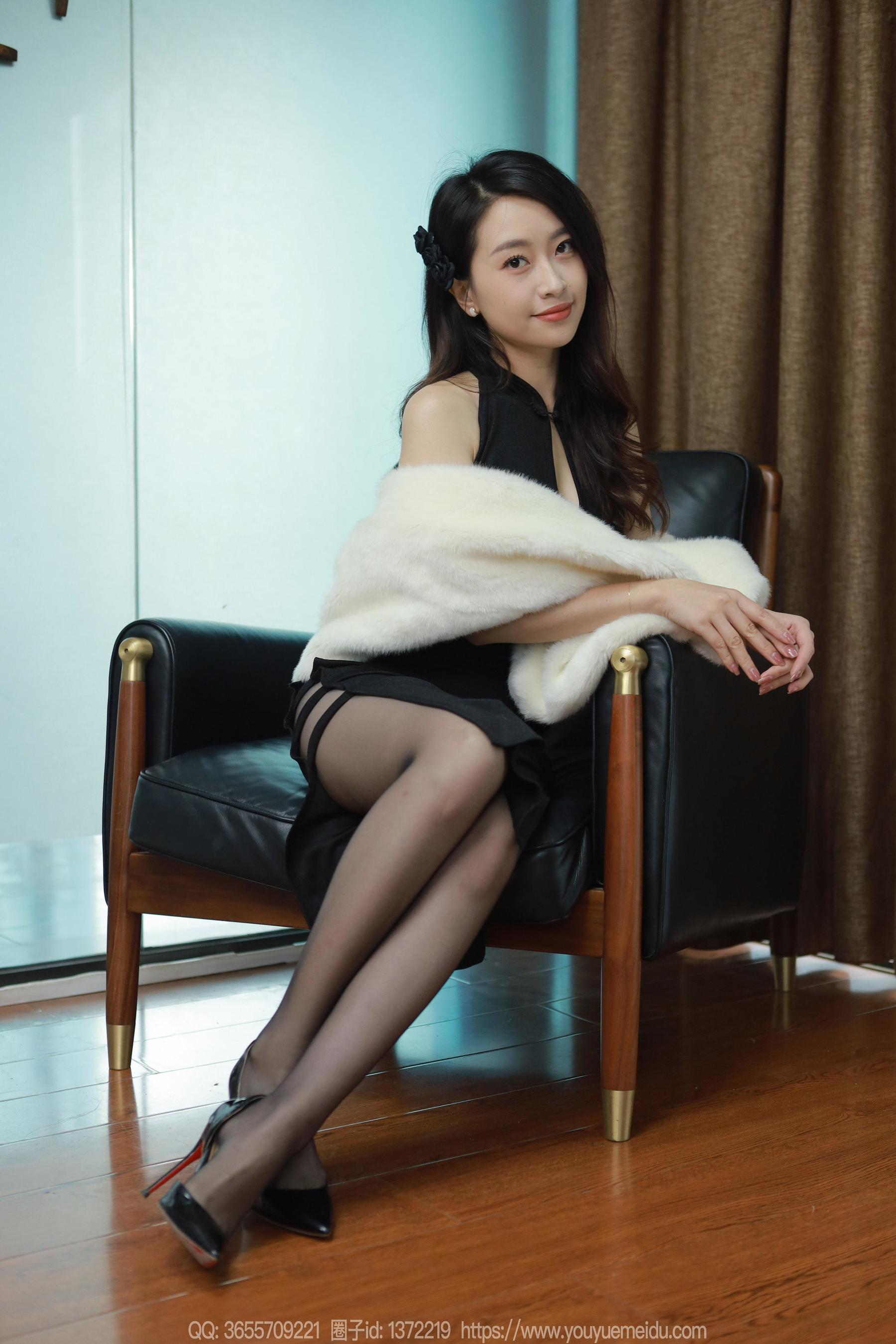IESS异思趣向 - 模特： 小婕 《霸气侧漏》