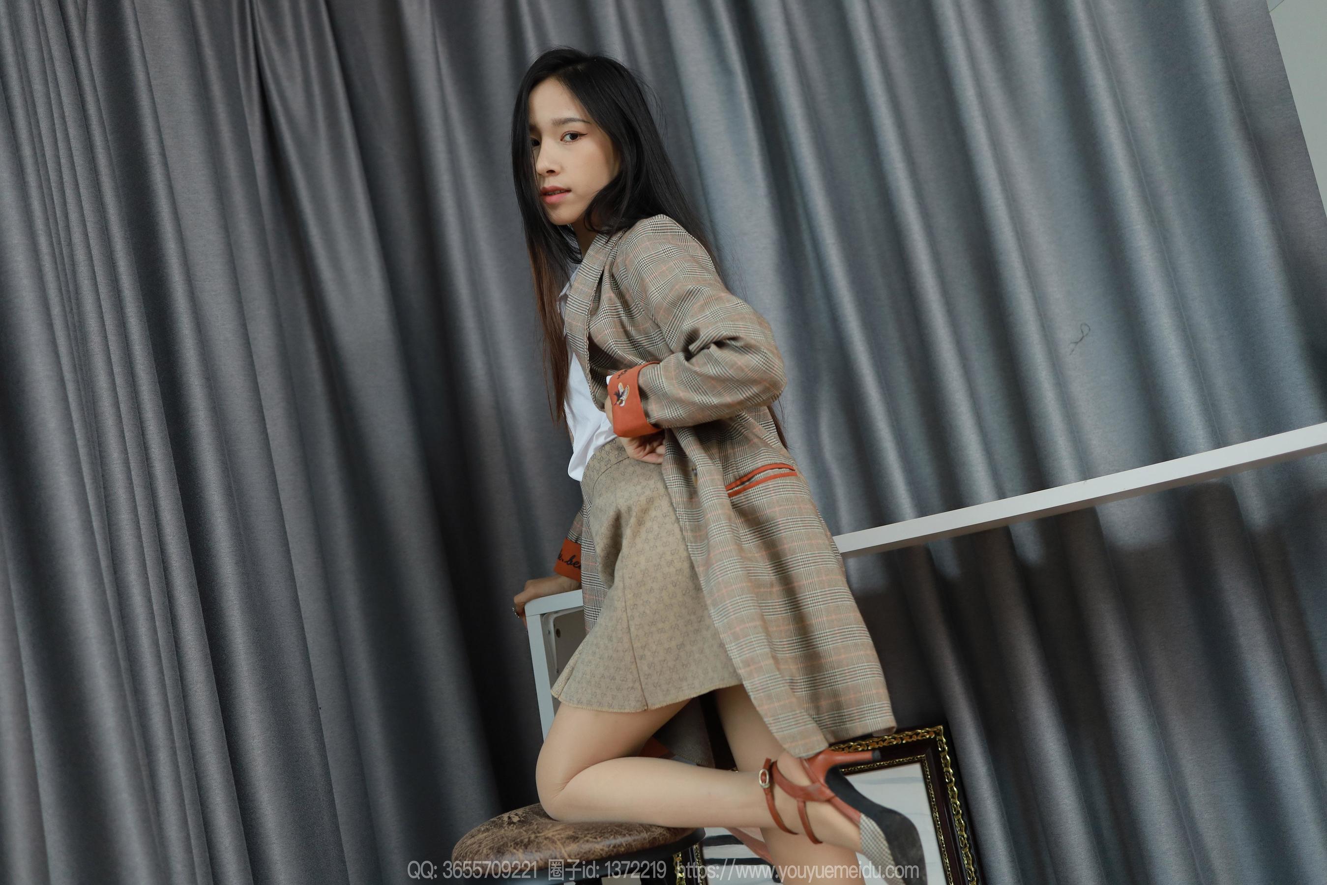 IESS异思趣向 - 模特： 美子 《闪亮美甲》