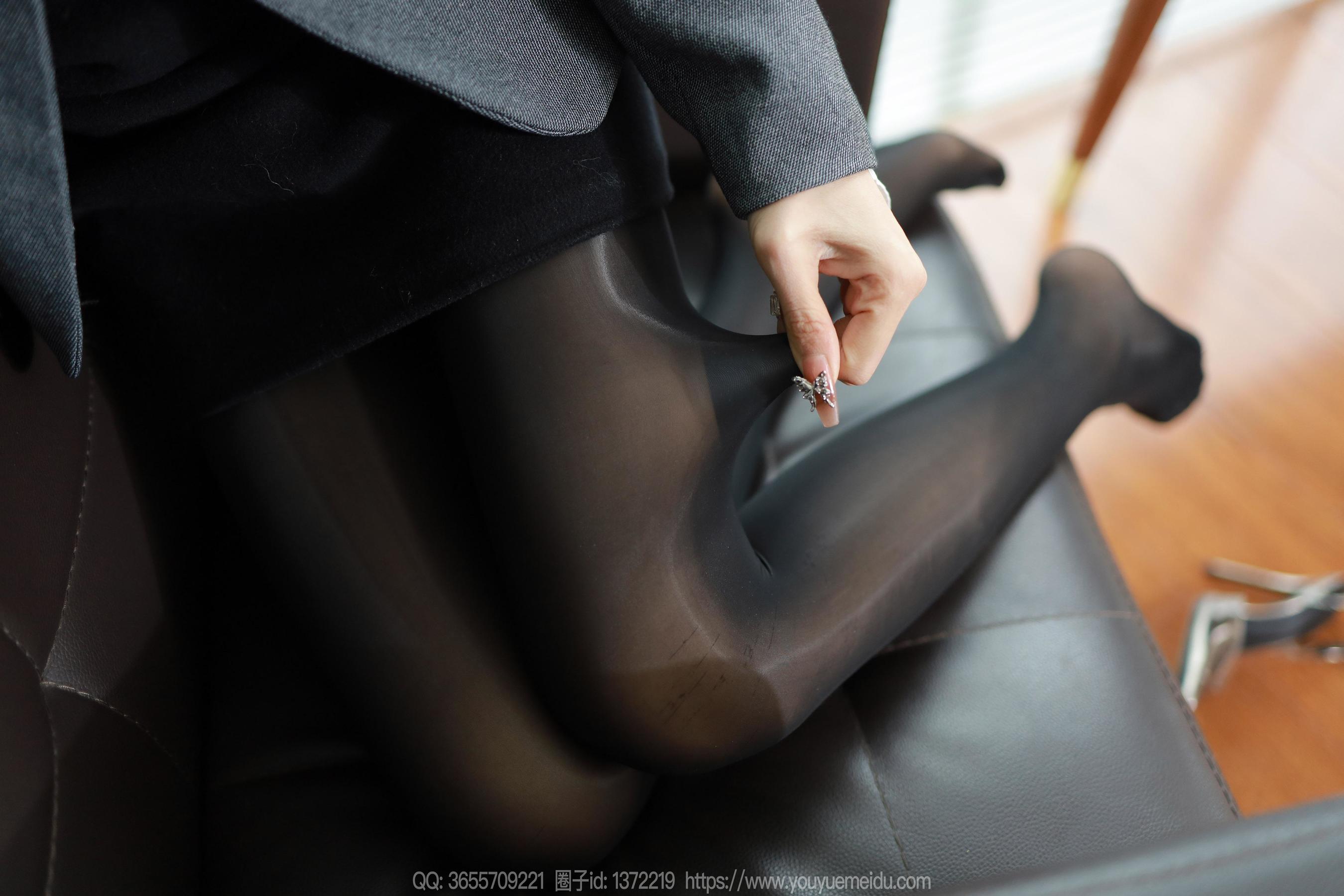IESS异思趣向 - 模特： 美子 《麻辣女教师》