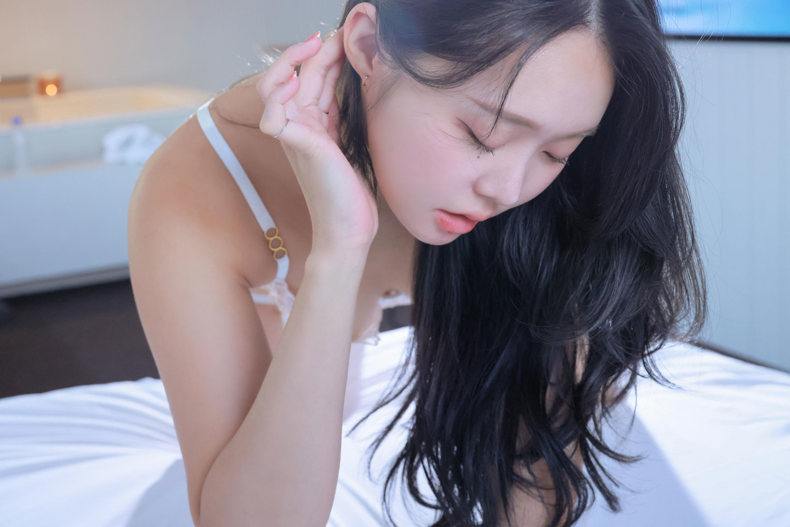 [SWEETBOX] Inah - Vol.24 Hello