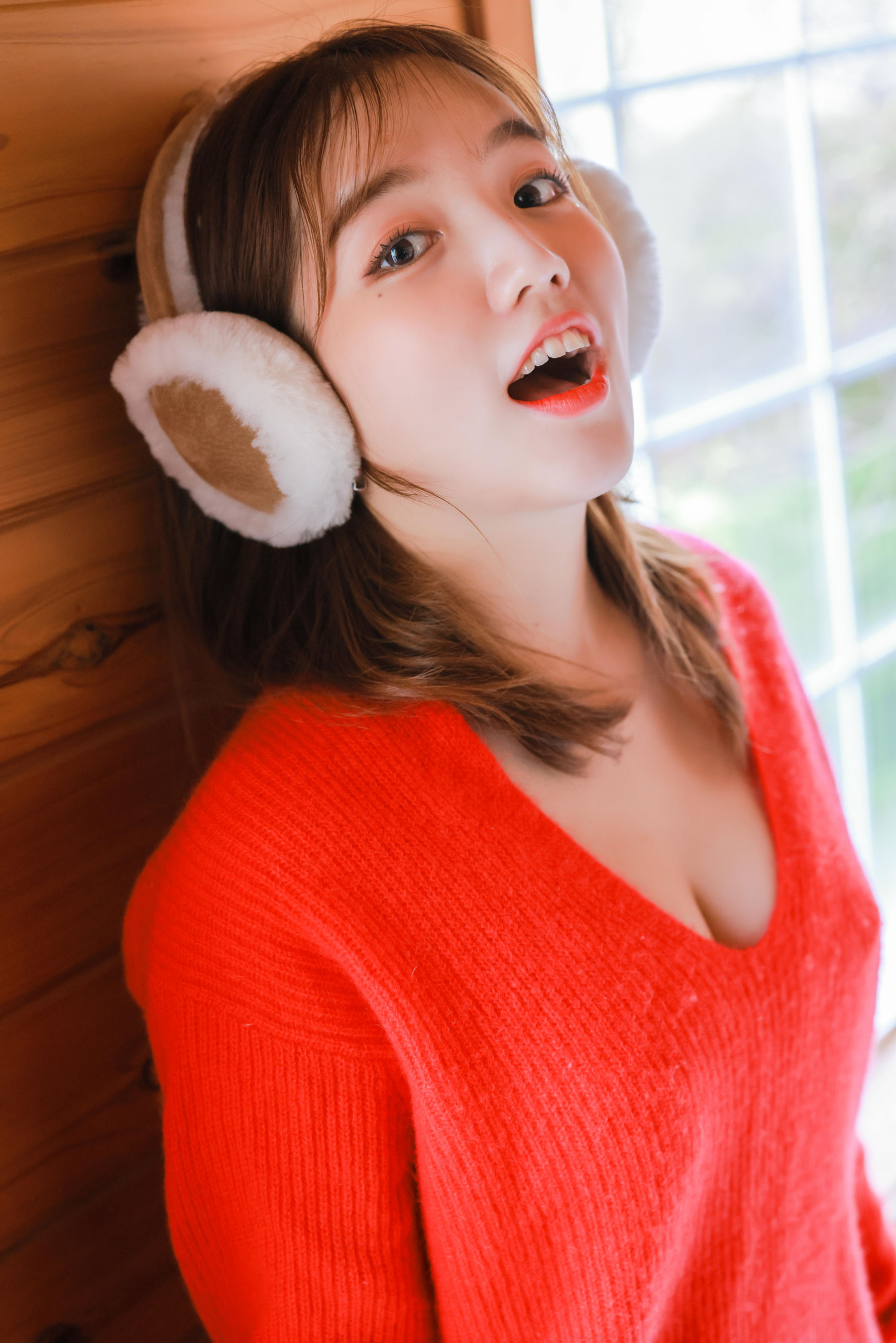 [SWEETBOX] YOONVELY - Vol.26 SANTA GIRL