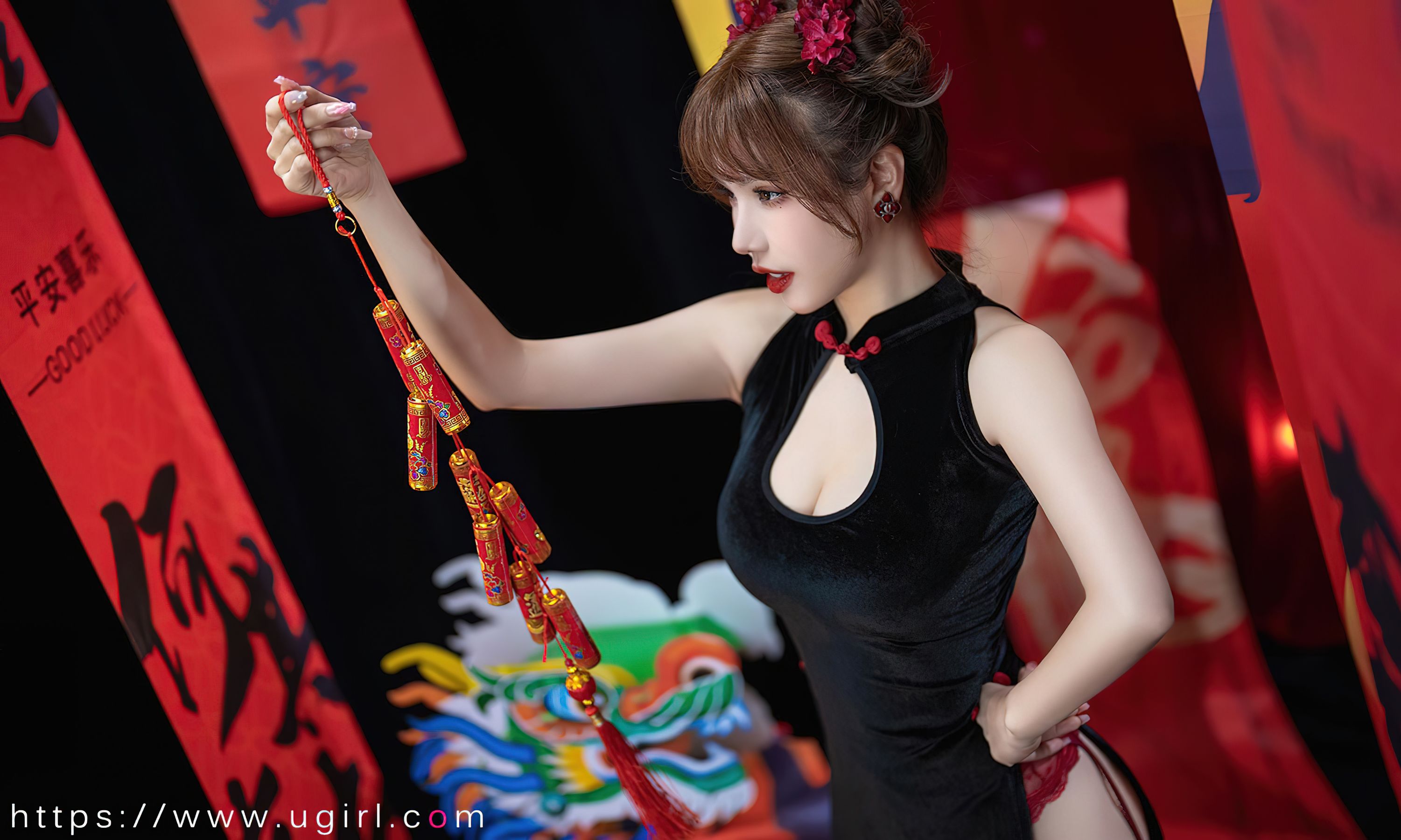 [Ugirls]爱尤物 No.2769 新年快乐 妮小妖