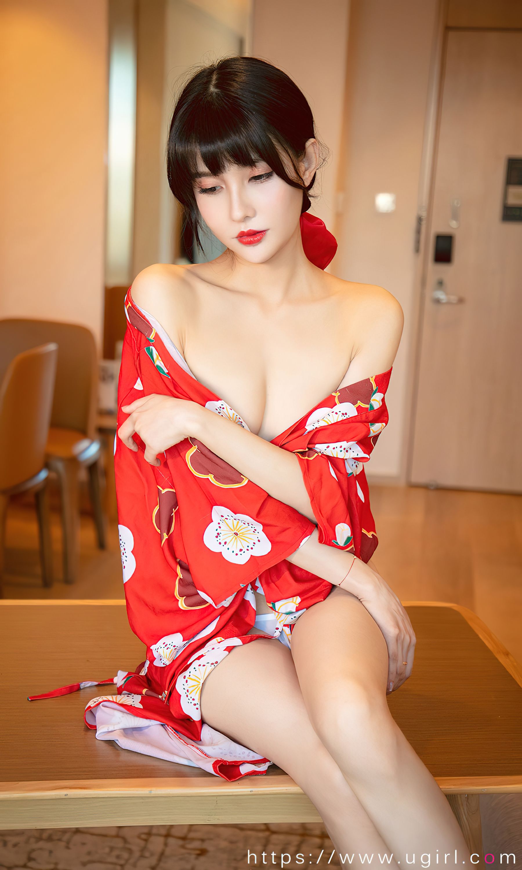 [Ugirls]爱尤物 No.2775 多情的猫咪 猫猫
