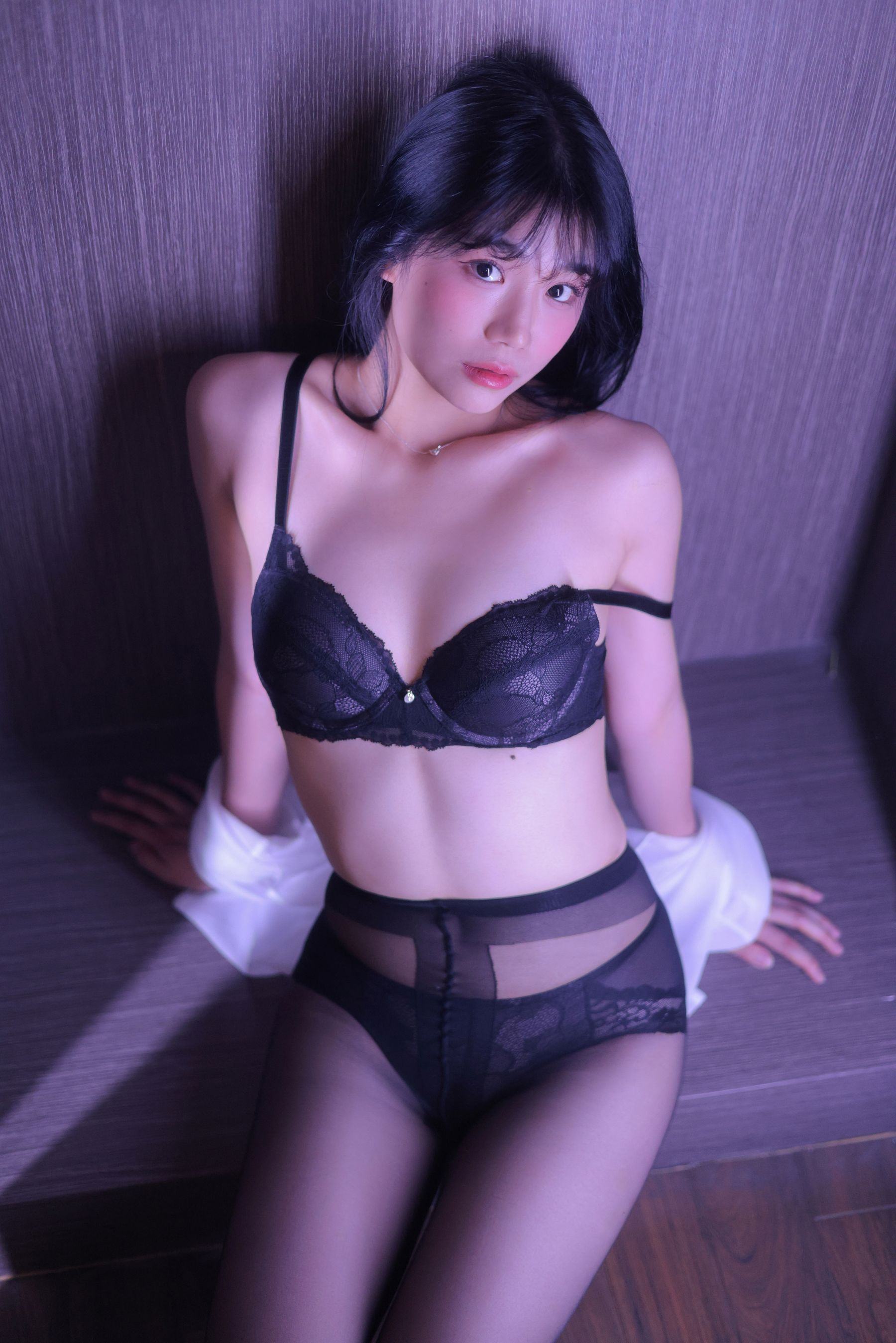 [Yo-U] Yui - Vol.3 Blackroom