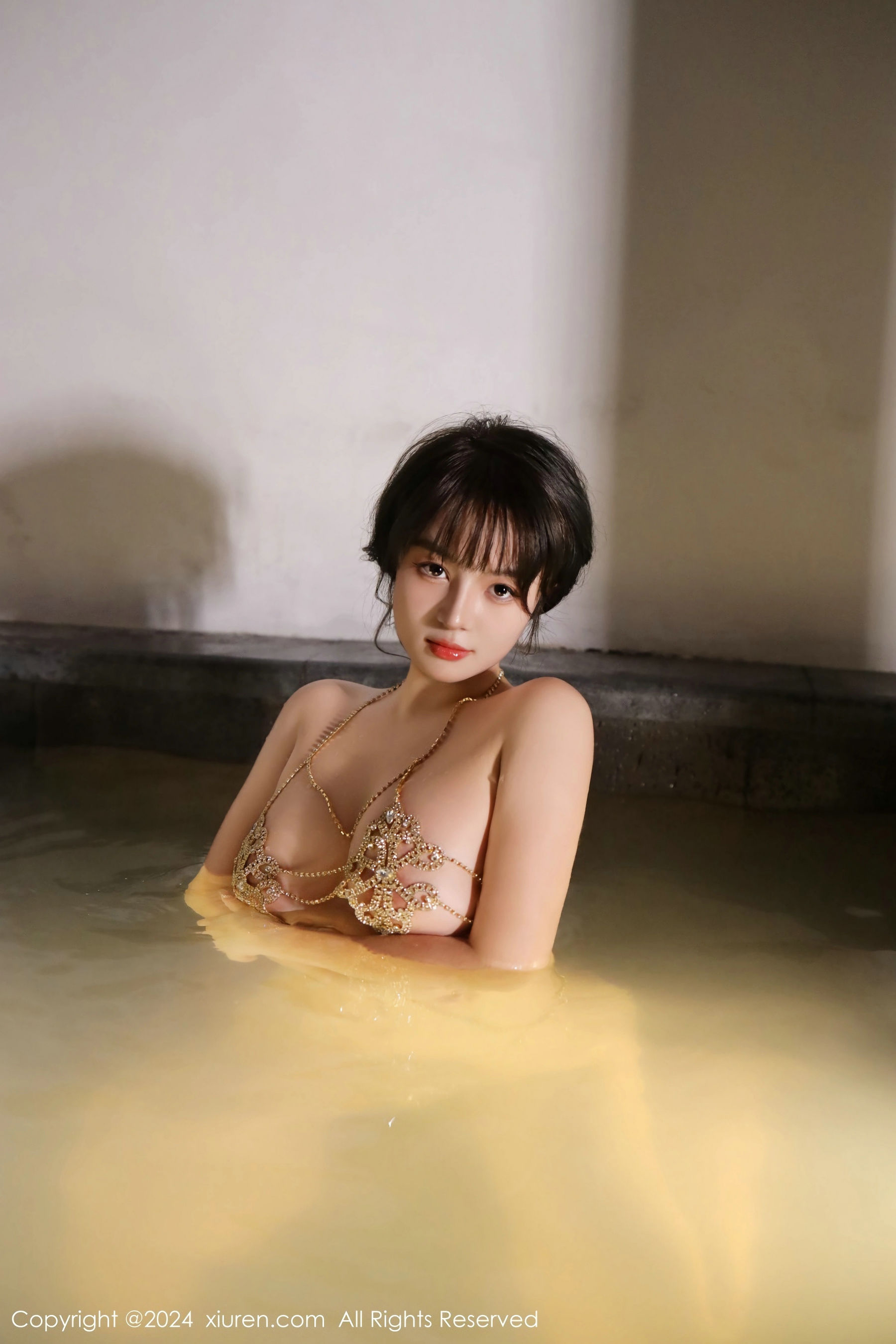 [秀人XiuRen] 2024.02.06 No.8075 沈思怡