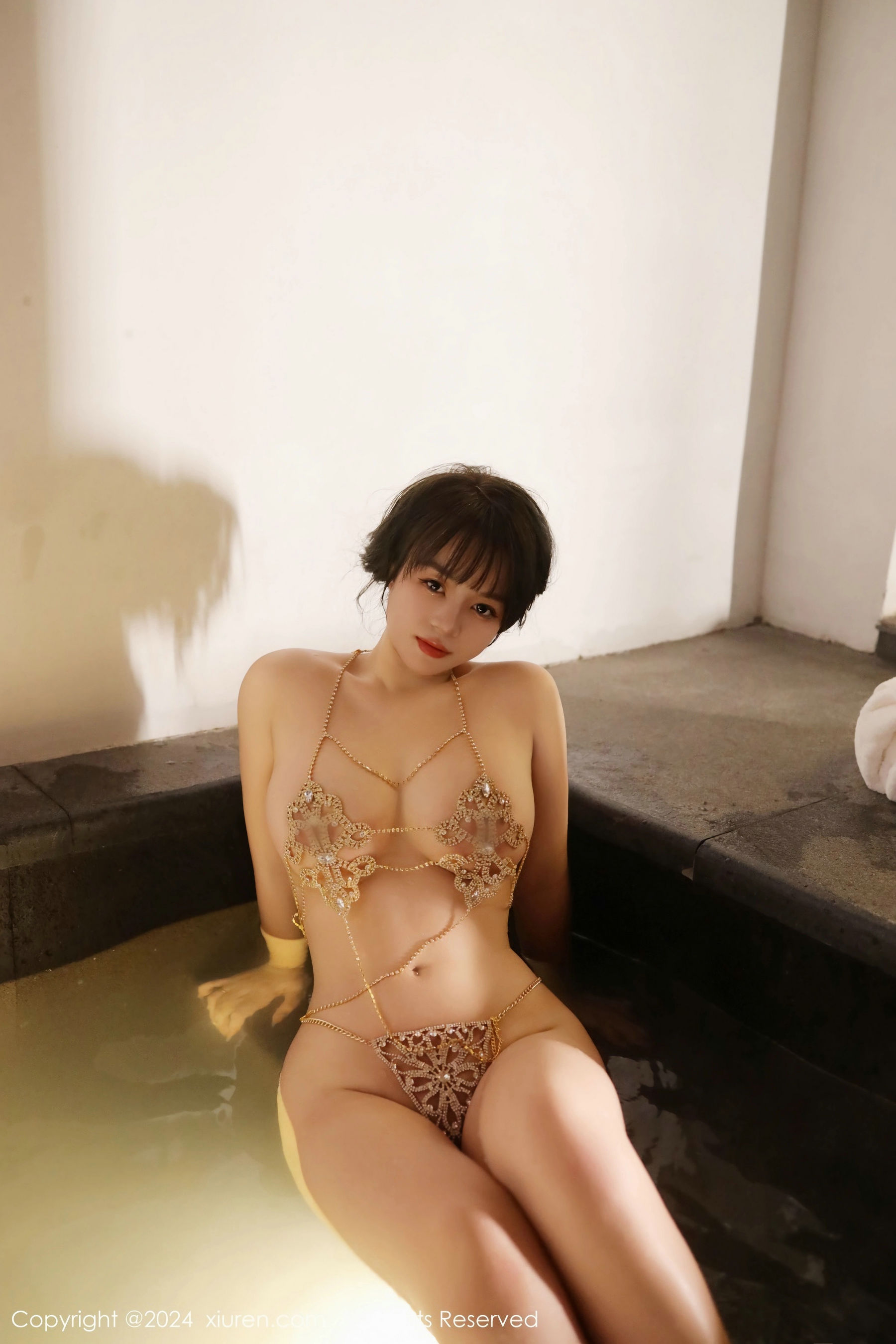 [秀人XiuRen] 2024.02.06 No.8075 沈思怡