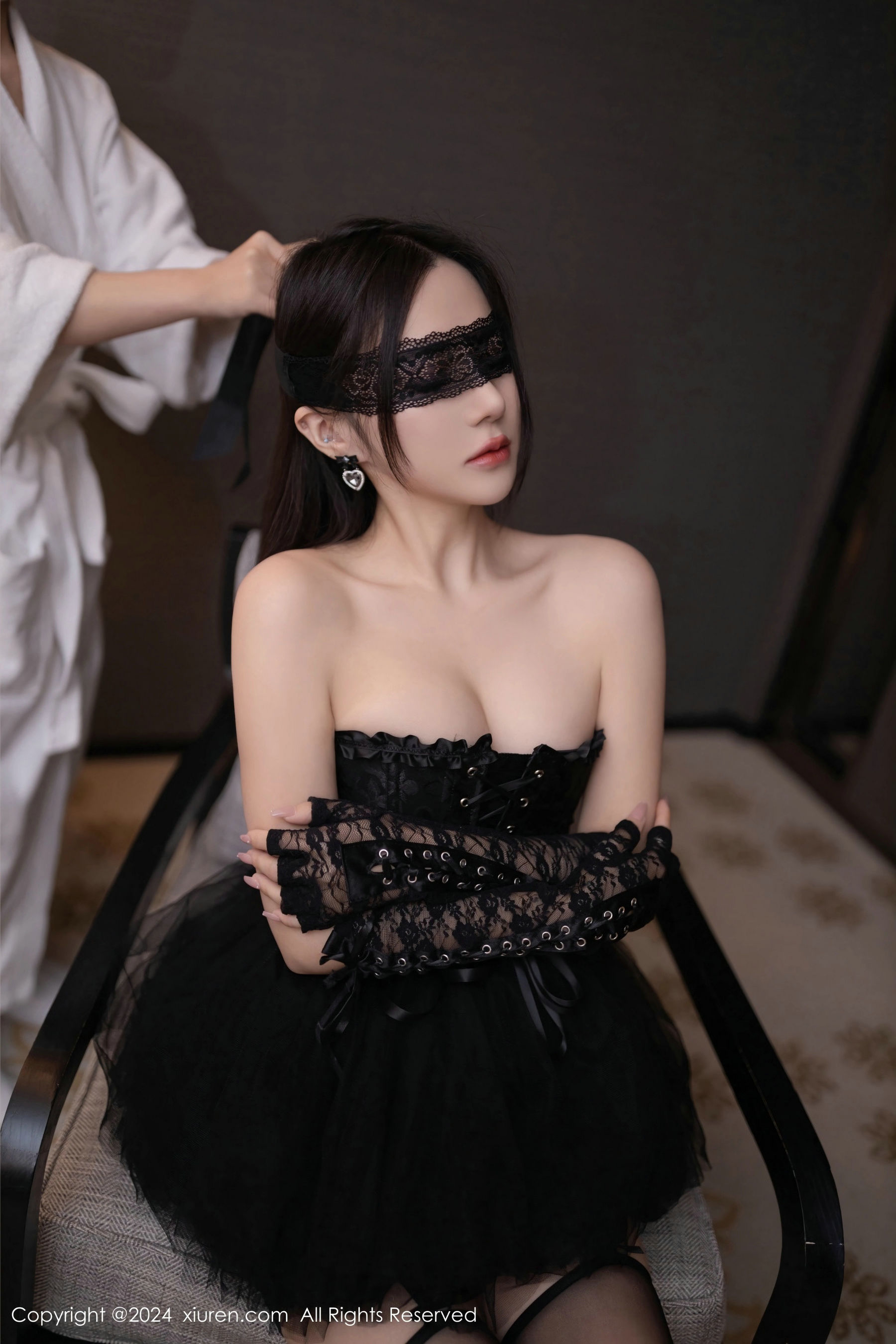 [秀人XiuRen] 2024.03.01 No.8166 鱼子酱Fish