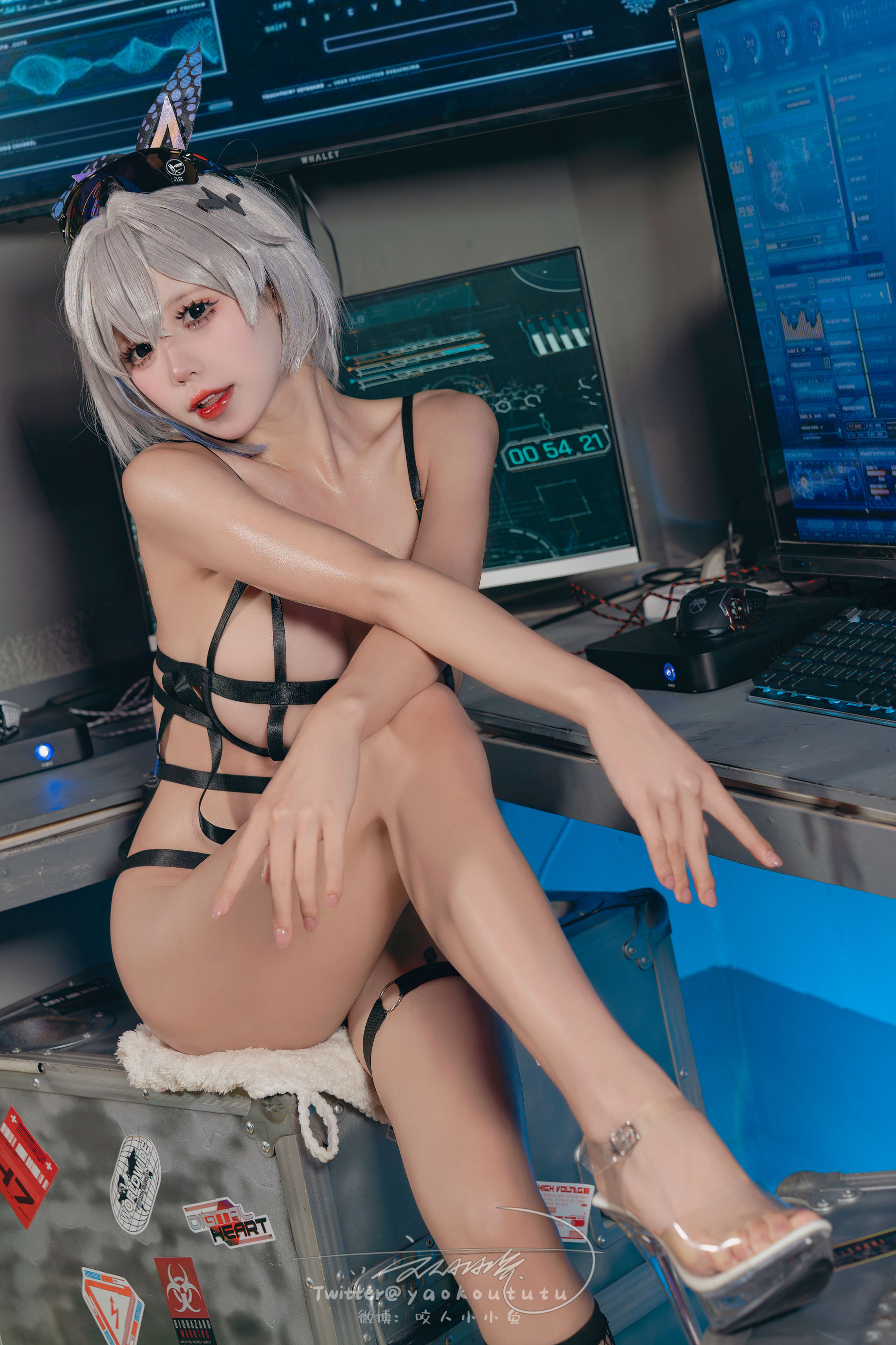 咬一口兔娘 - 崩铁 银狼